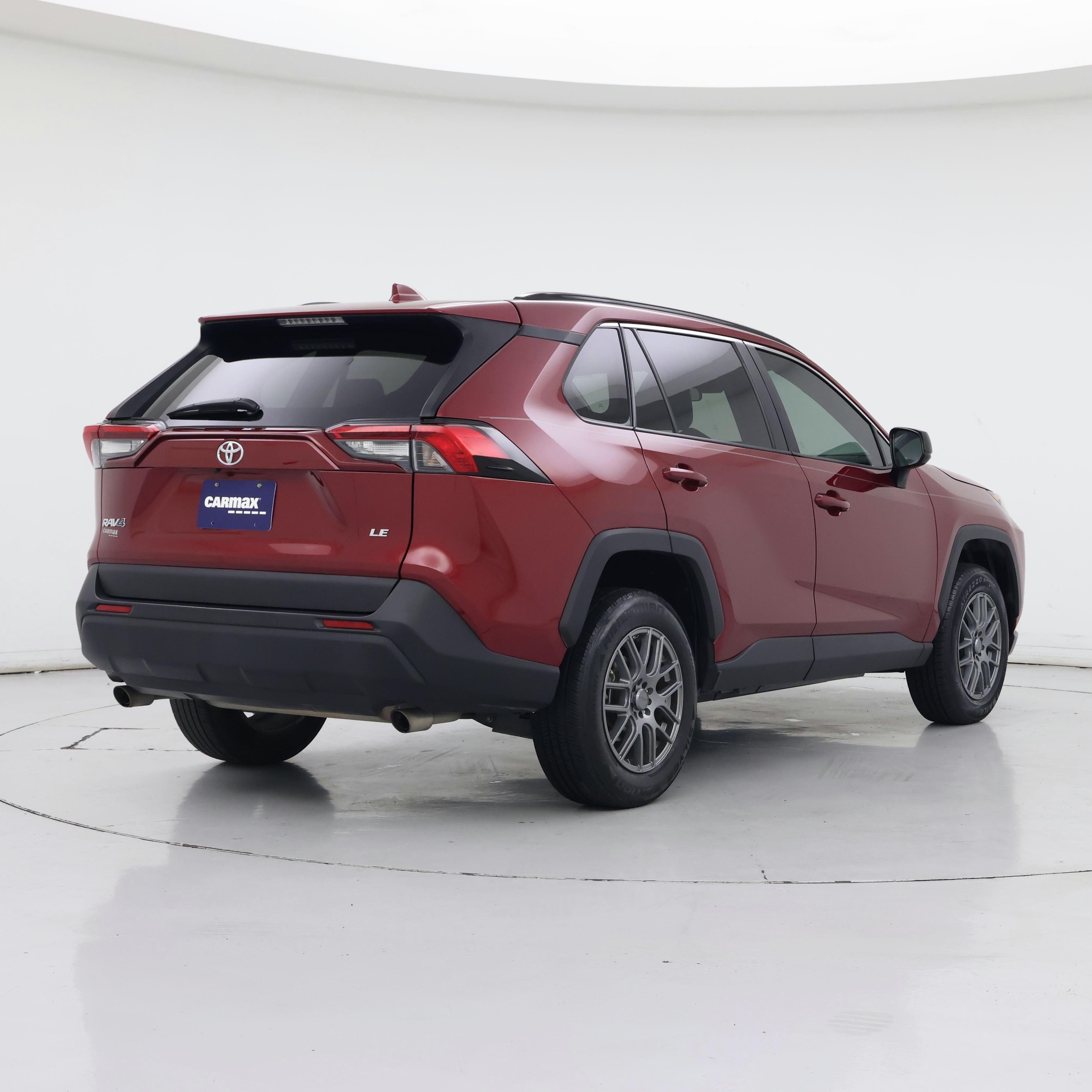 Thumbnail: 2019 Toyota RAV4 - 8