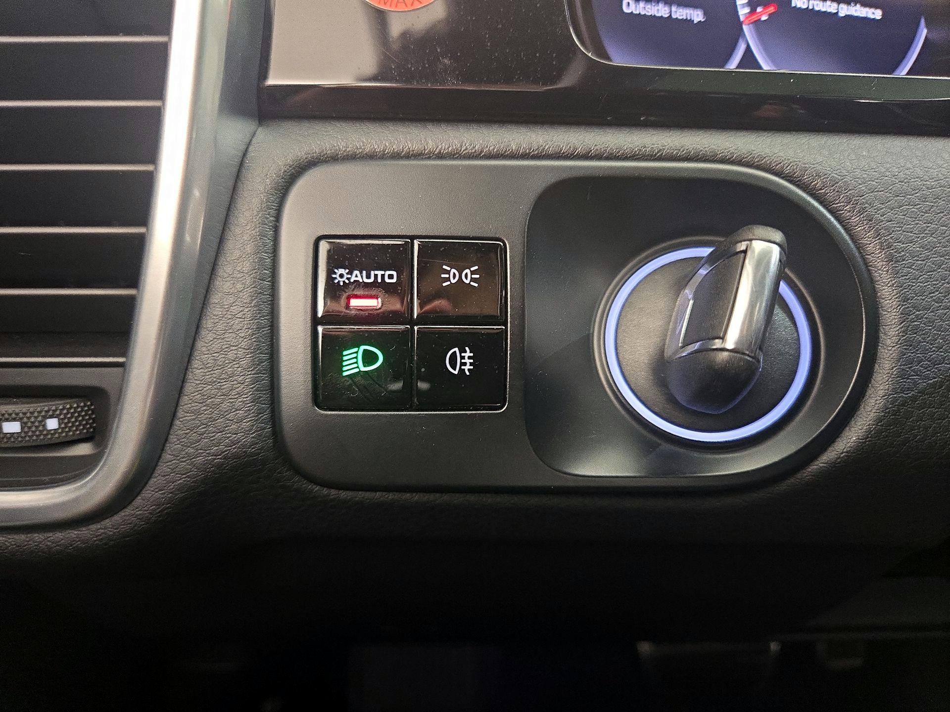 Thumbnail: 2019 Porsche Cayenne - 13