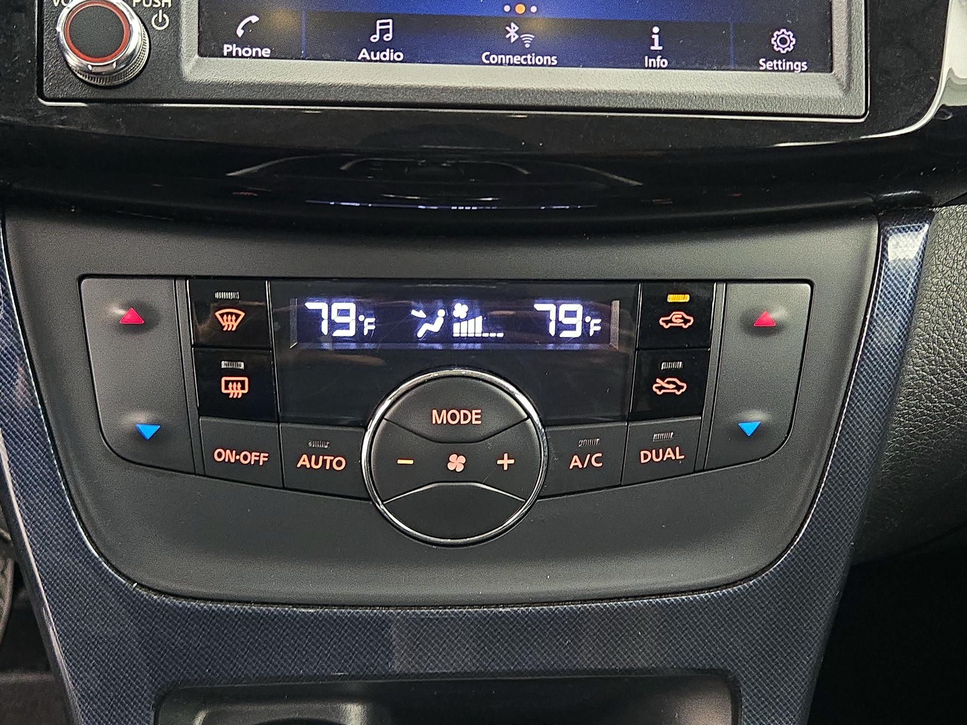 Thumbnail: 2019 Nissan Sentra - 16