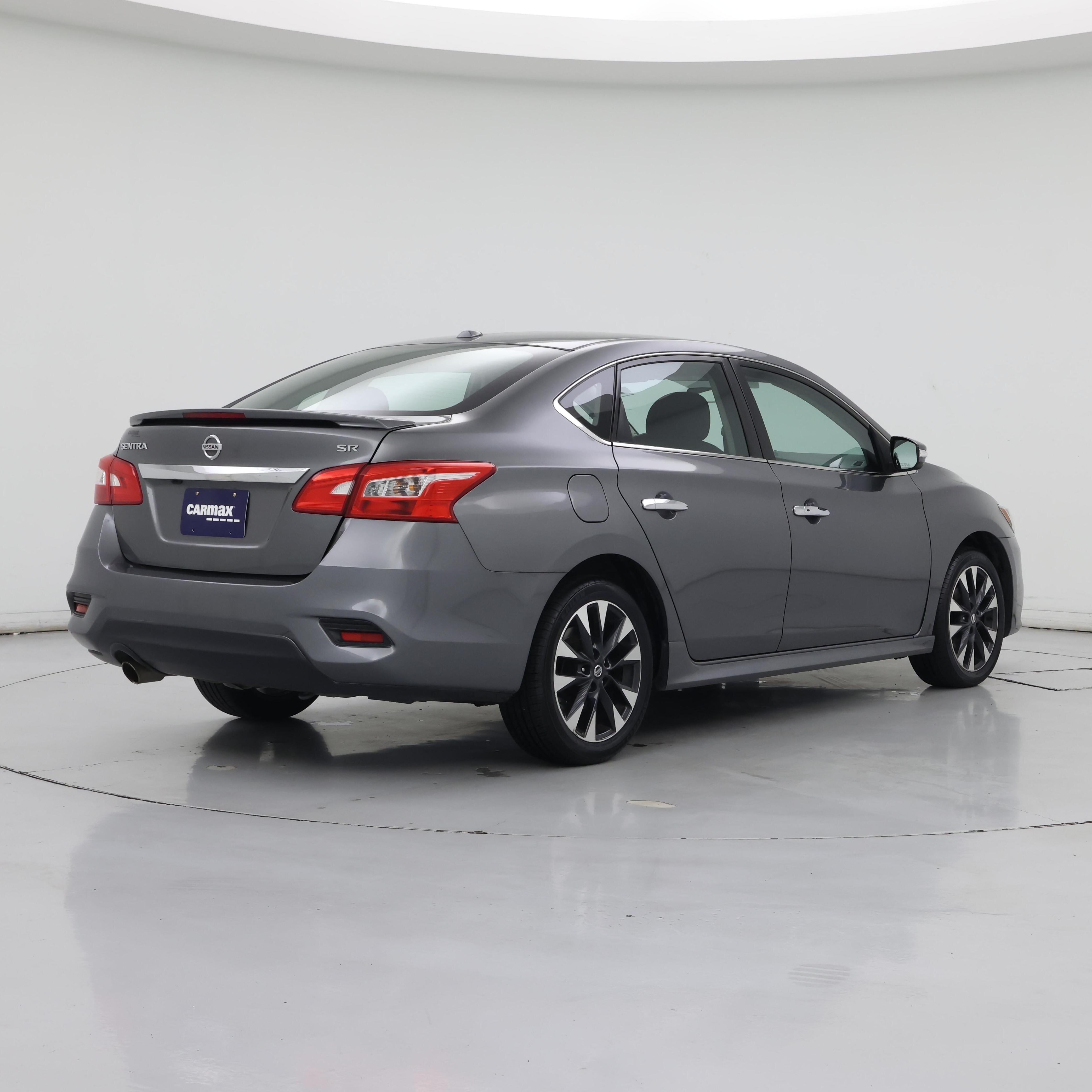 Thumbnail: 2019 Nissan Sentra - 8