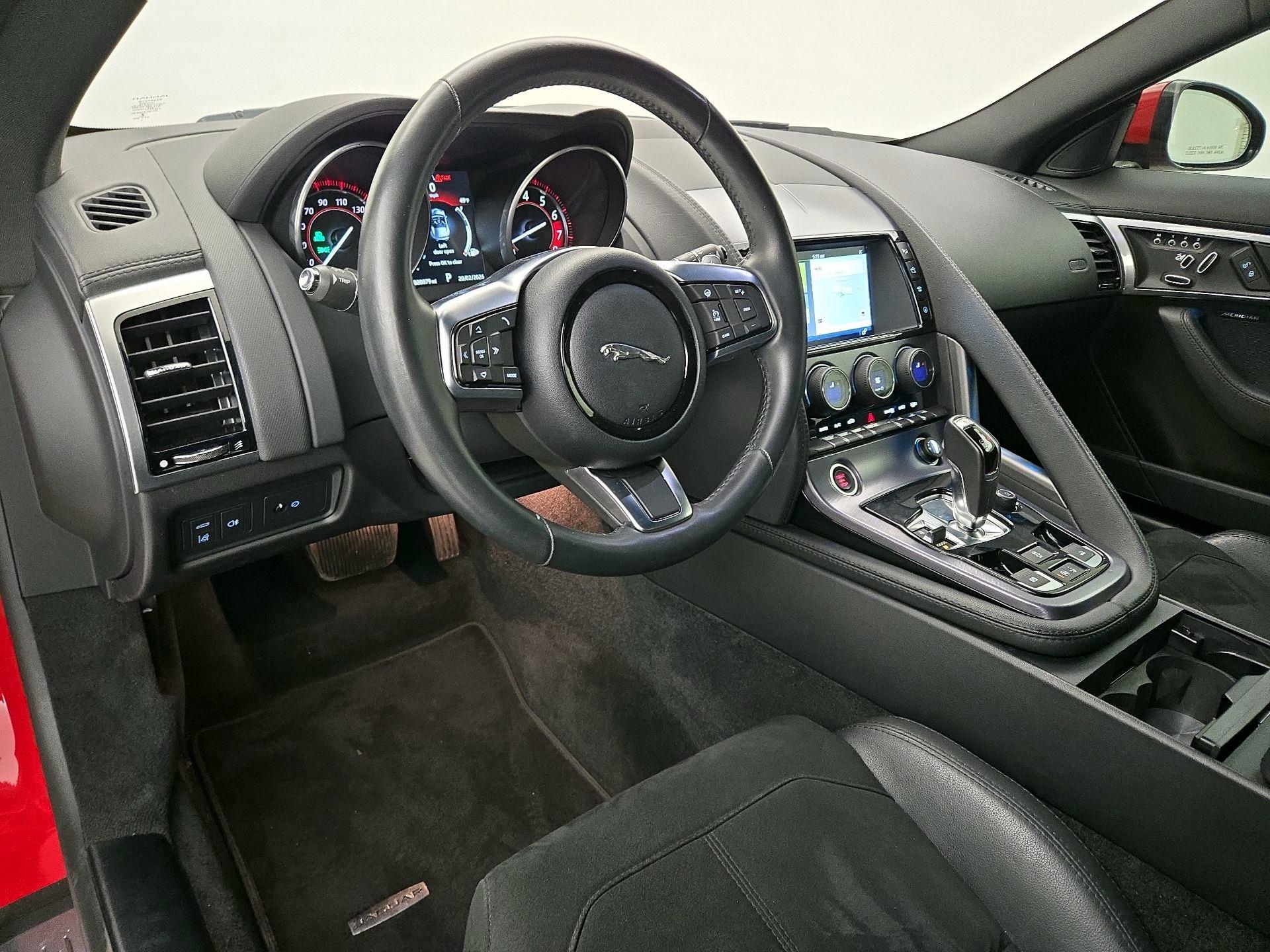 Thumbnail: 2018 Jaguar F-Type - 9