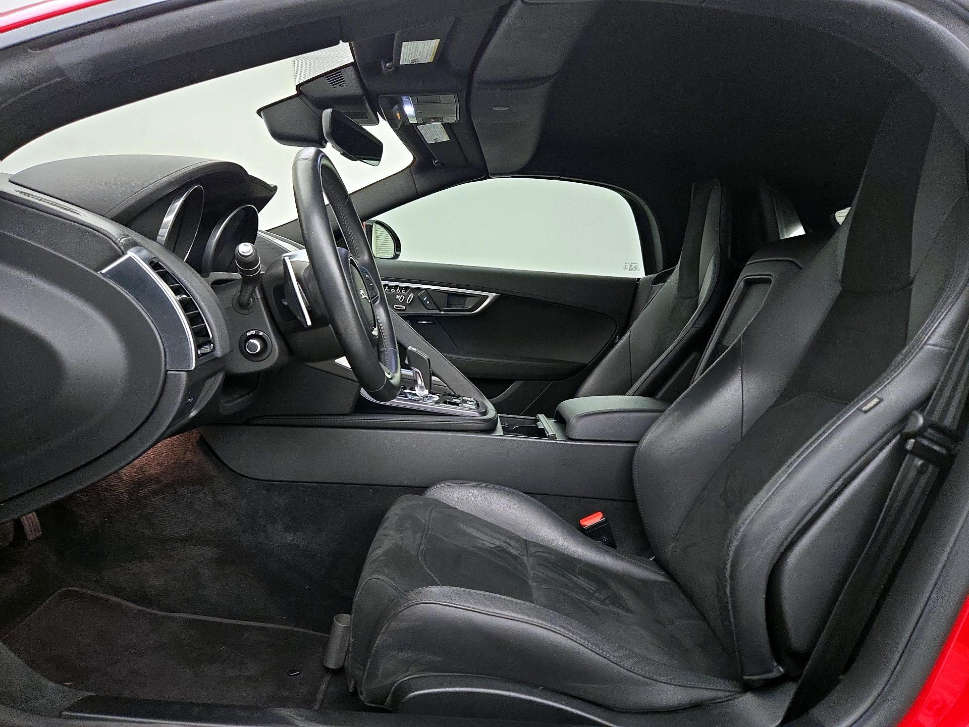 Thumbnail: 2018 Jaguar F-Type - 11