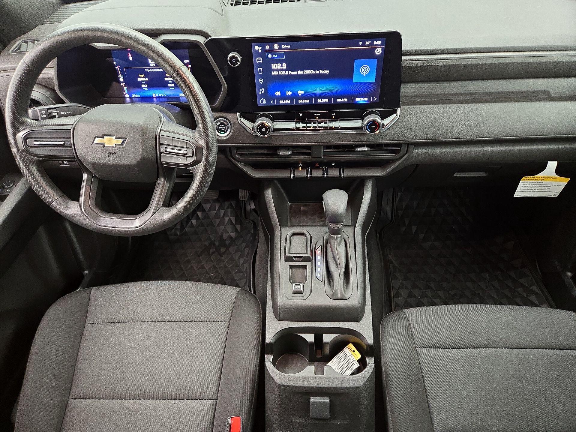 Thumbnail: 2023 Chevrolet Colorado - 9