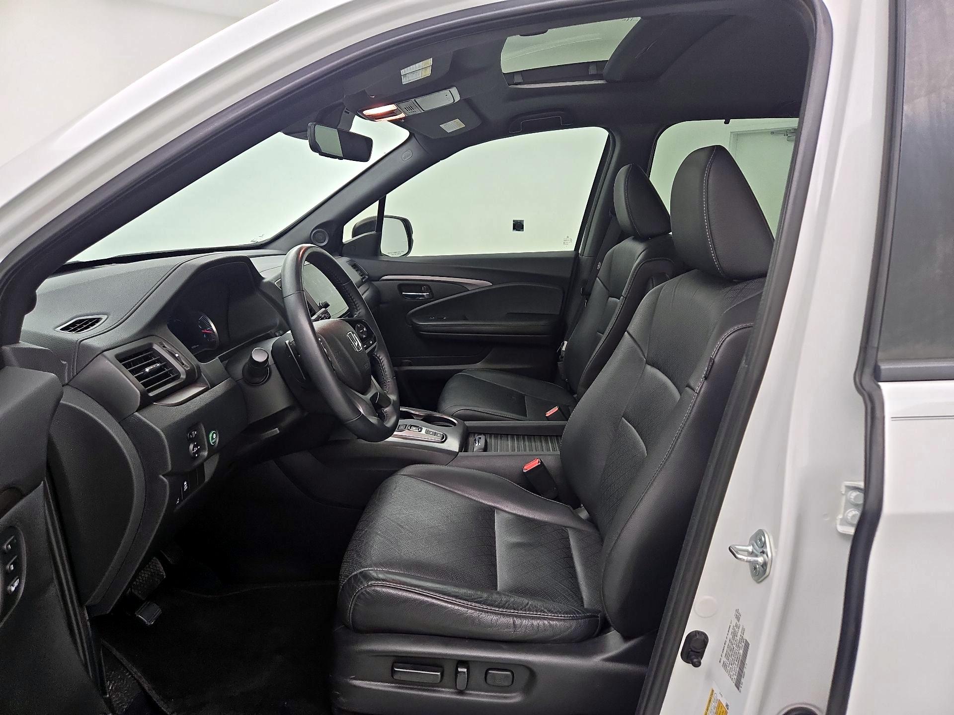 Thumbnail: 2021 Honda Passport - 11