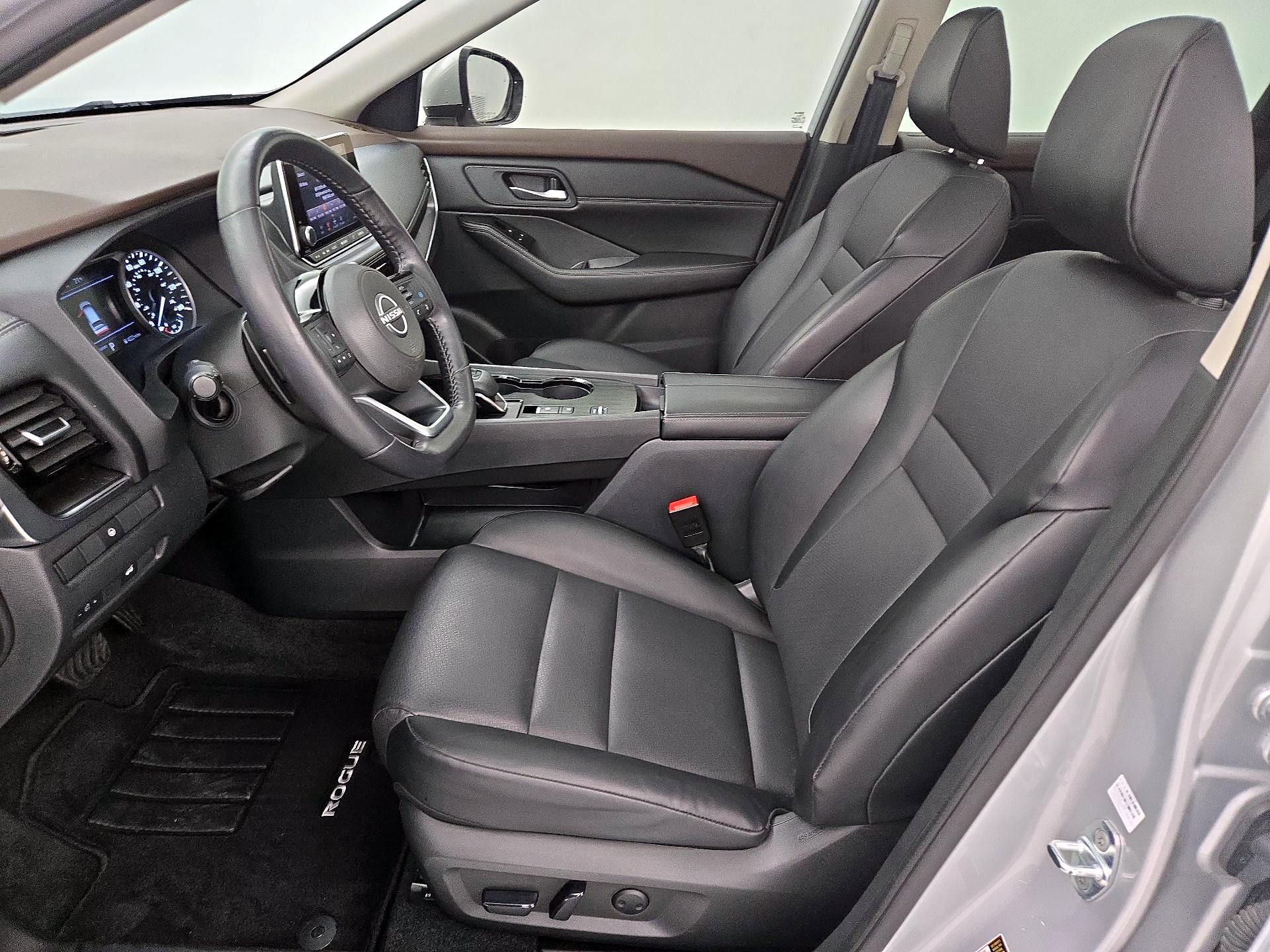 Thumbnail: 2023 Nissan Rogue - 11