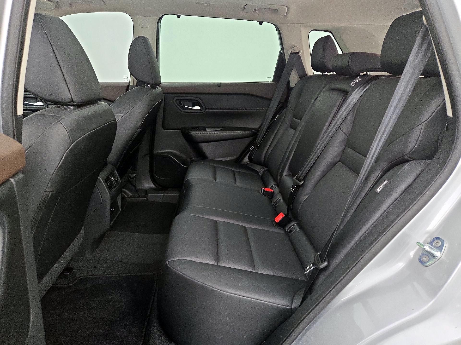 Thumbnail: 2023 Nissan Rogue - 20