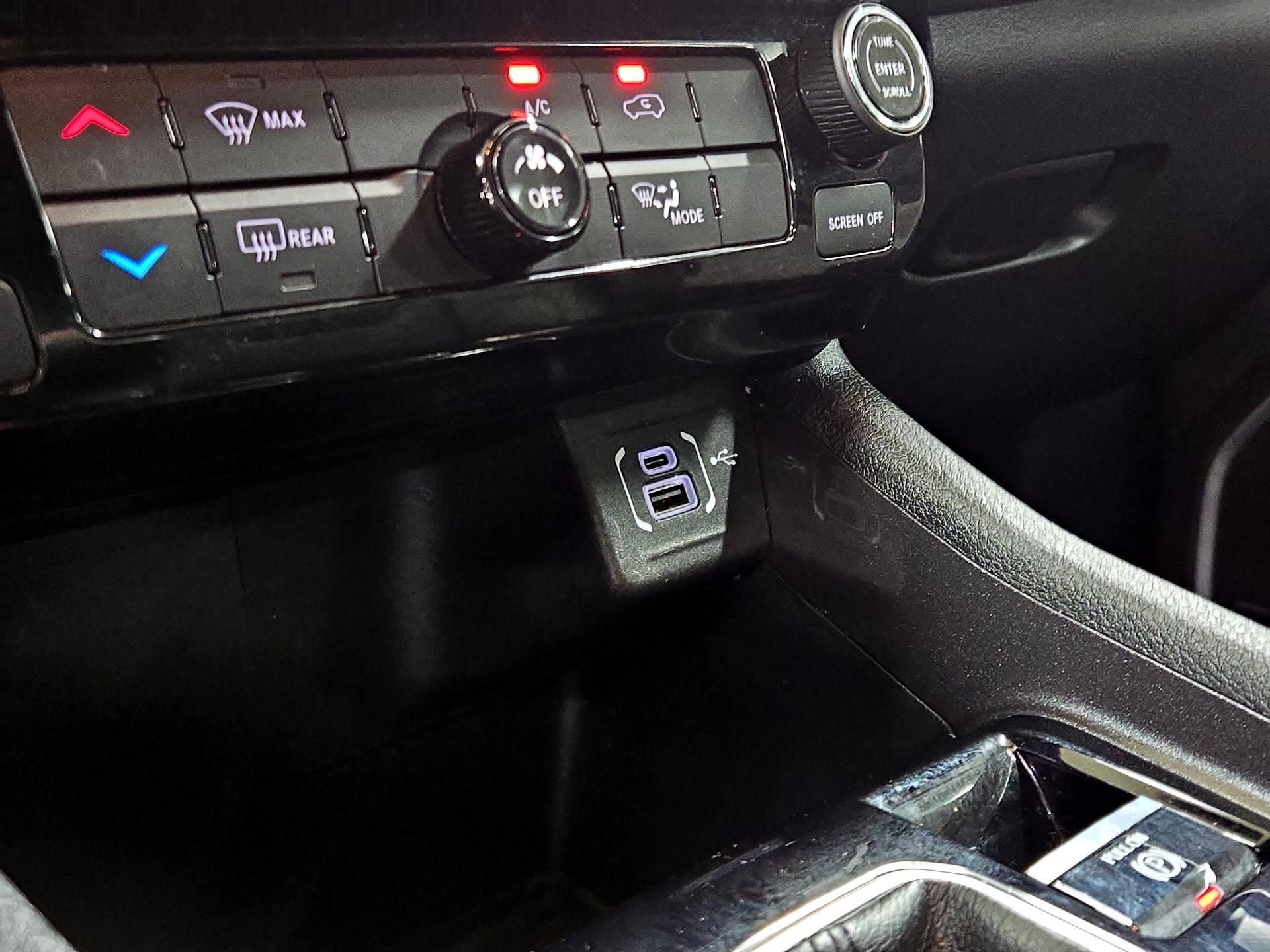 Thumbnail: 2024 Jeep Compass - 18