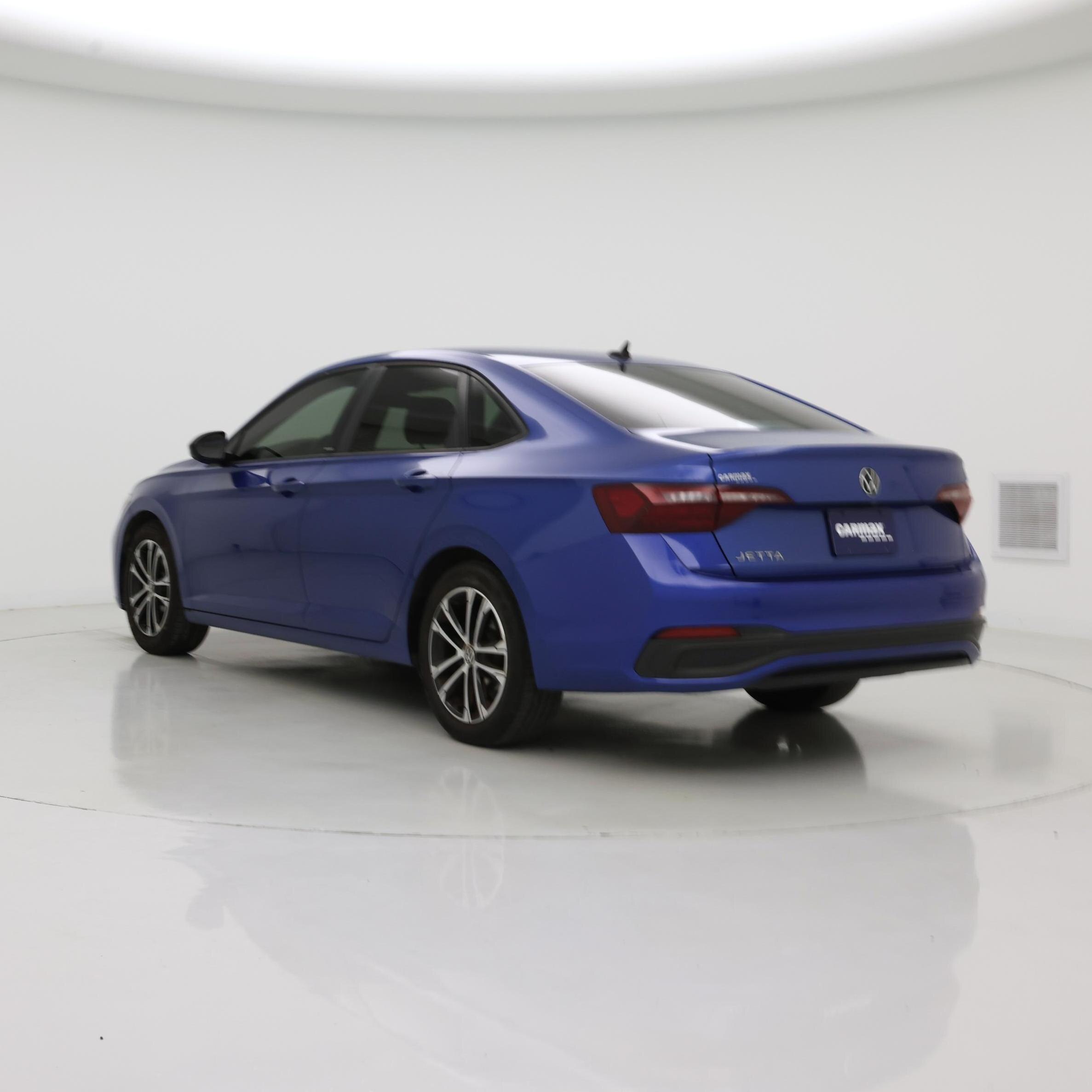 Thumbnail: 2024 Volkswagen Jetta - 2