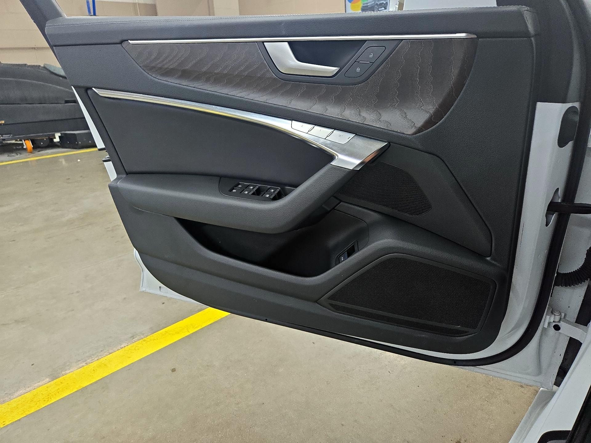 Thumbnail: 2023 Audi A6 - 12