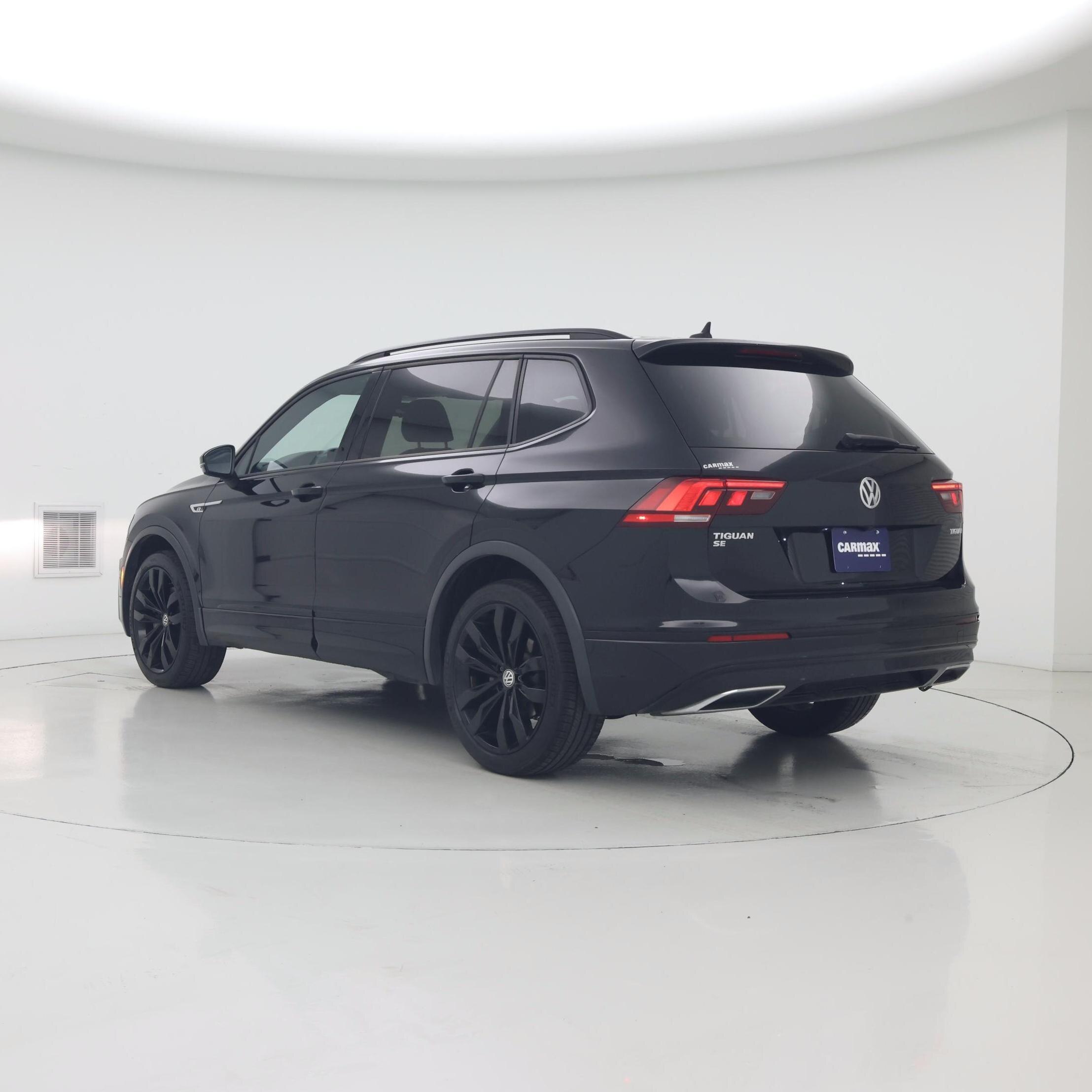 Thumbnail: 2020 Volkswagen Tiguan - 2