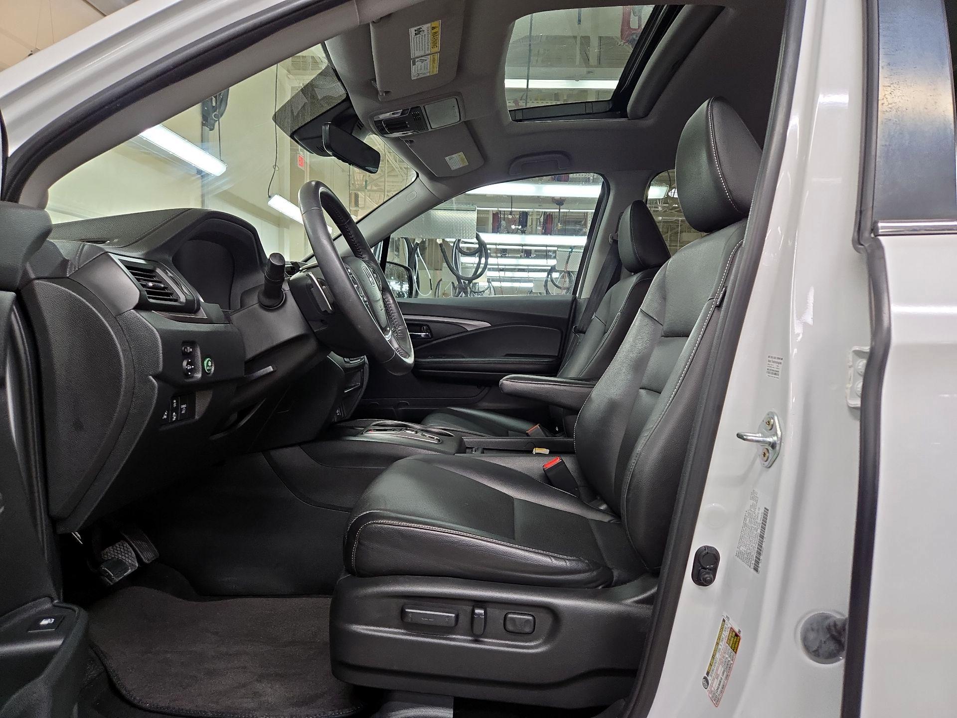 Thumbnail: 2023 Honda Ridgeline - 11