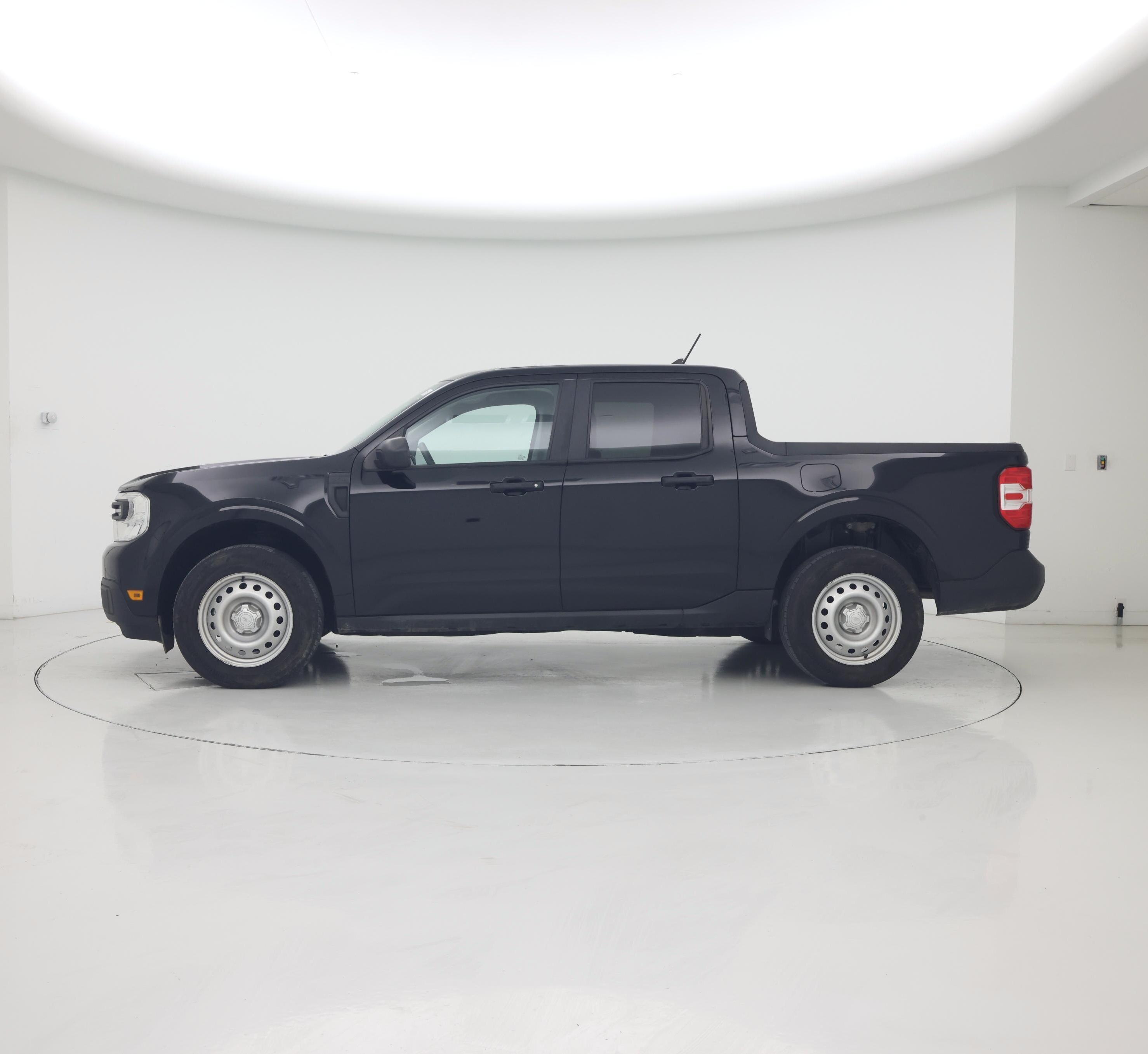 Thumbnail: 2023 Ford Maverick - 3