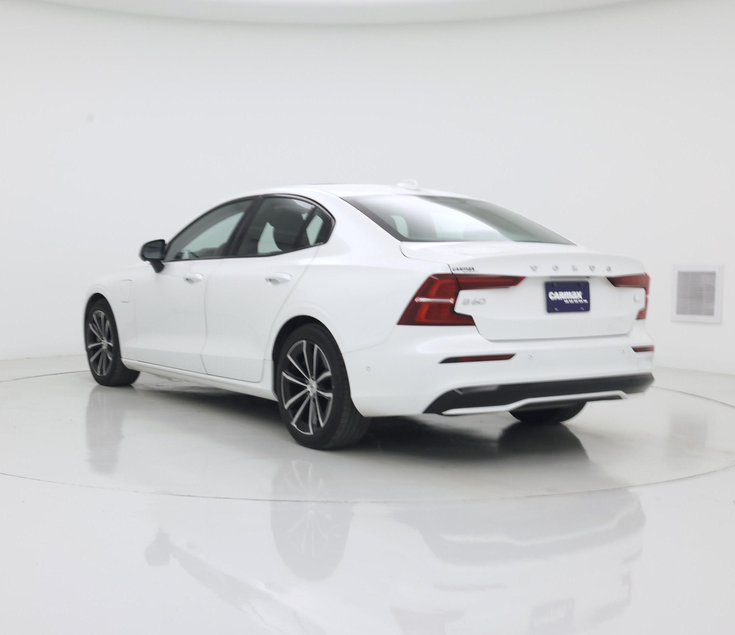Thumbnail: 2023 Volvo S60 - 2