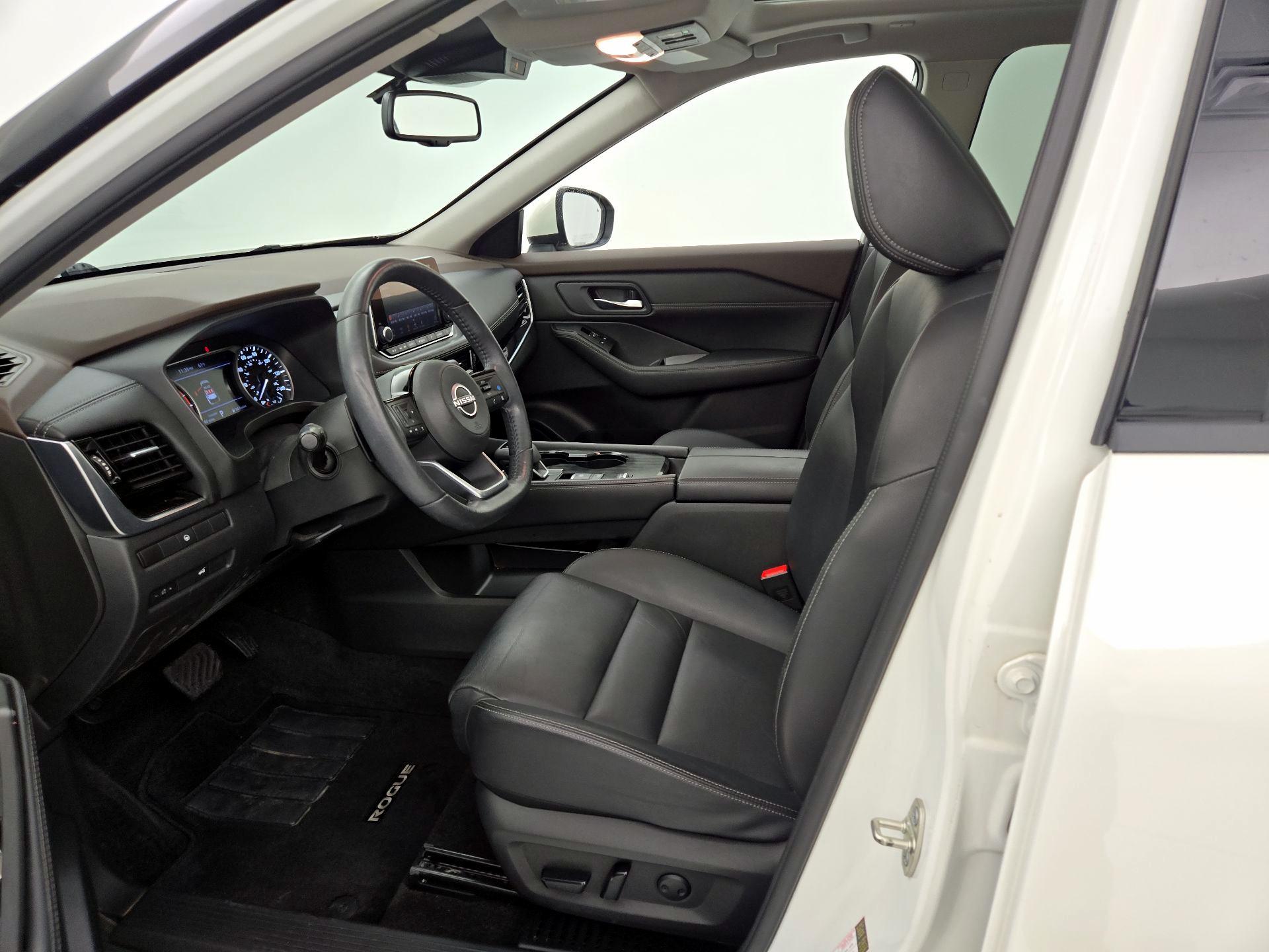 Thumbnail: 2023 Nissan Rogue - 11