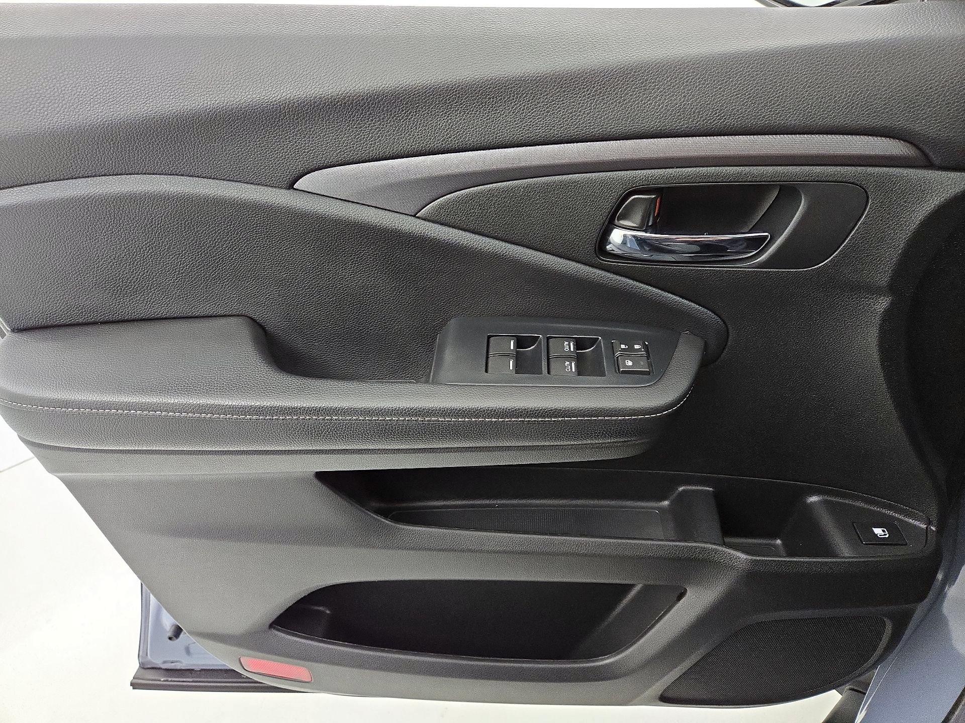 Thumbnail: 2023 Honda Ridgeline - 12