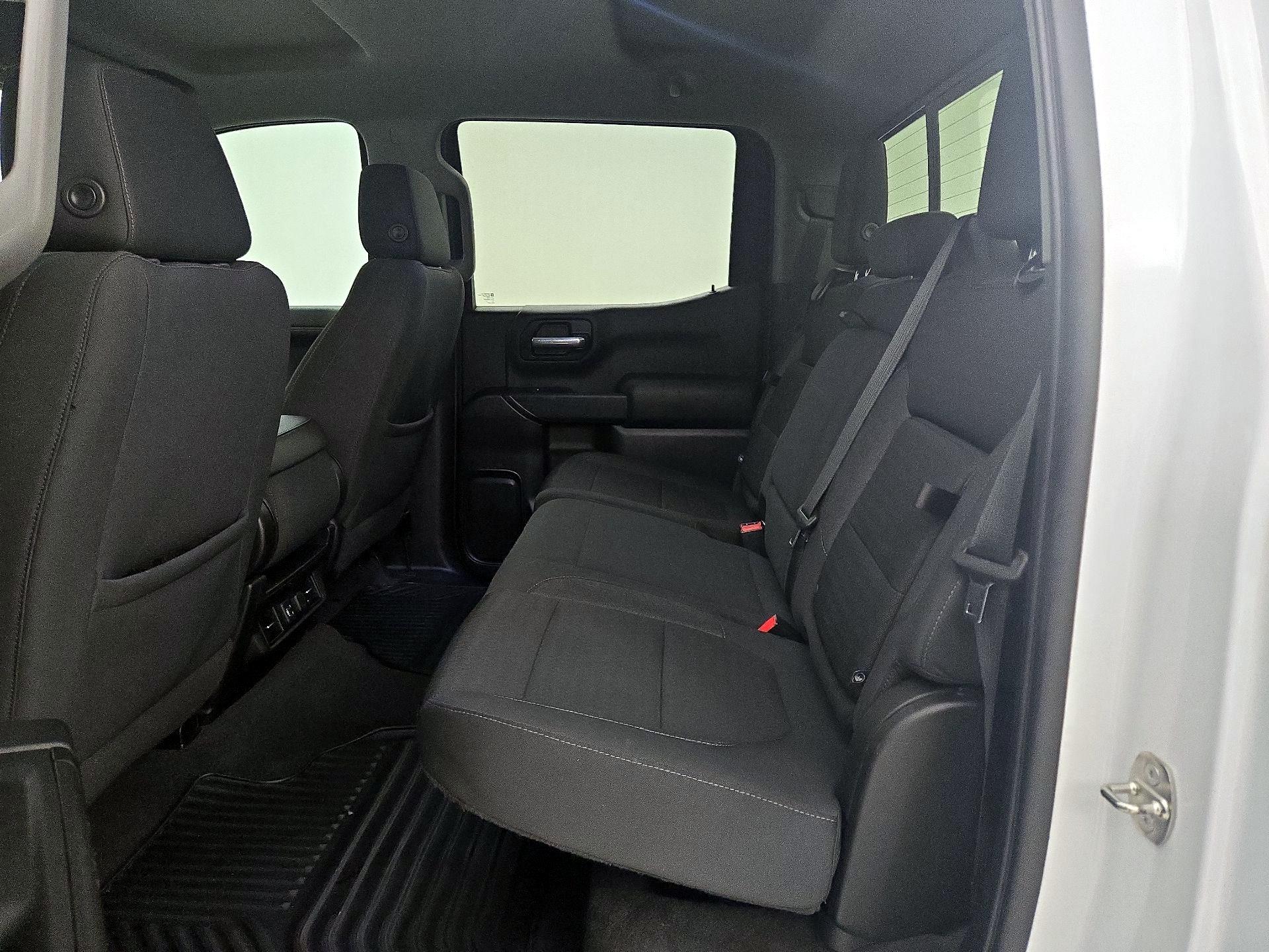 Thumbnail: 2021 Chevrolet Silverado 1500 - 19