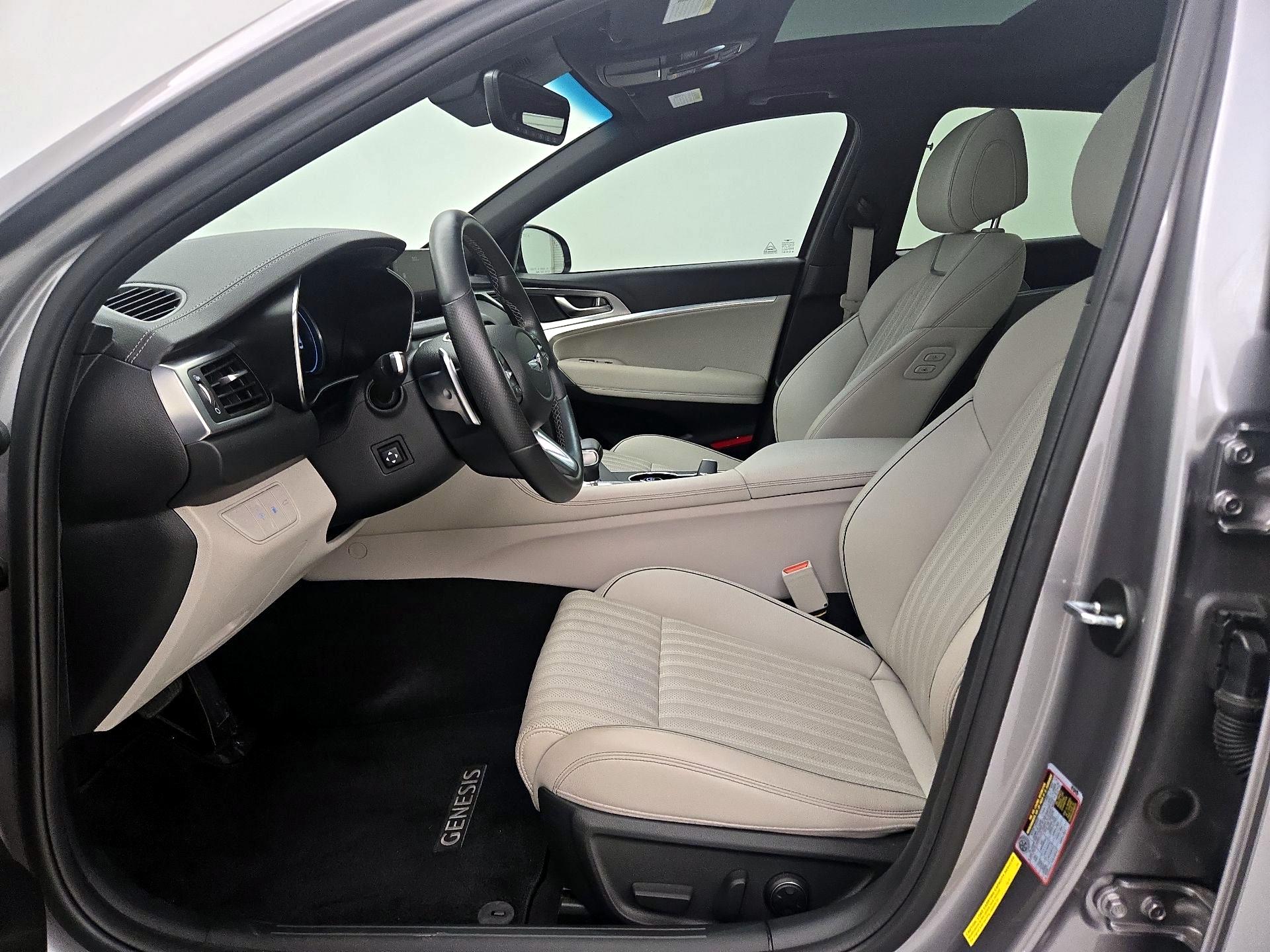 Thumbnail: 2022 Genesis G70 - 11