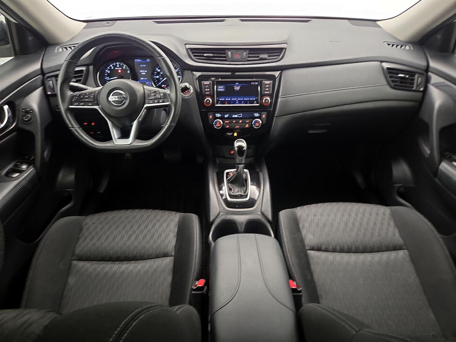 Thumbnail: 2018 Nissan Rogue - 9