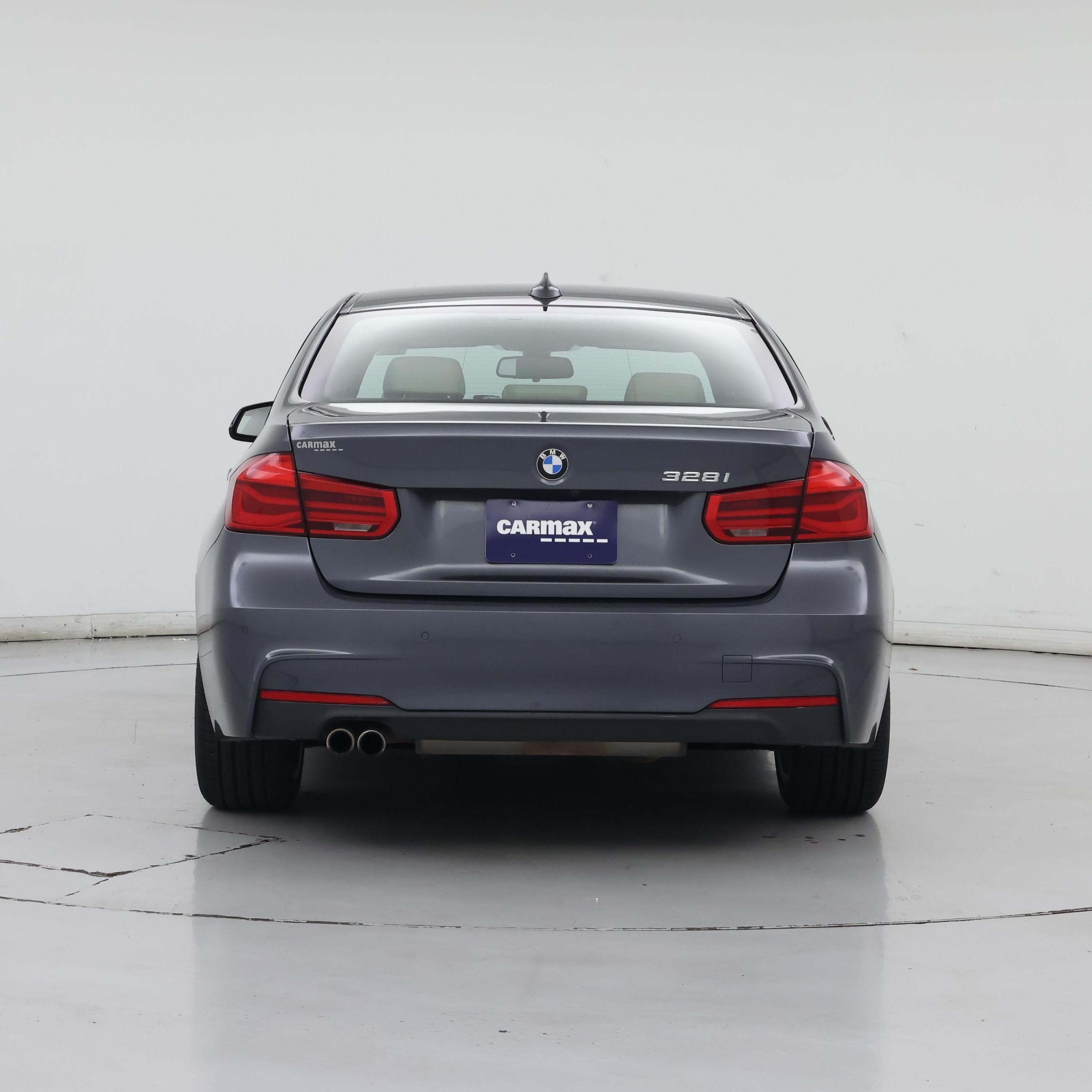 Thumbnail: 2016 BMW 3 Series - 6