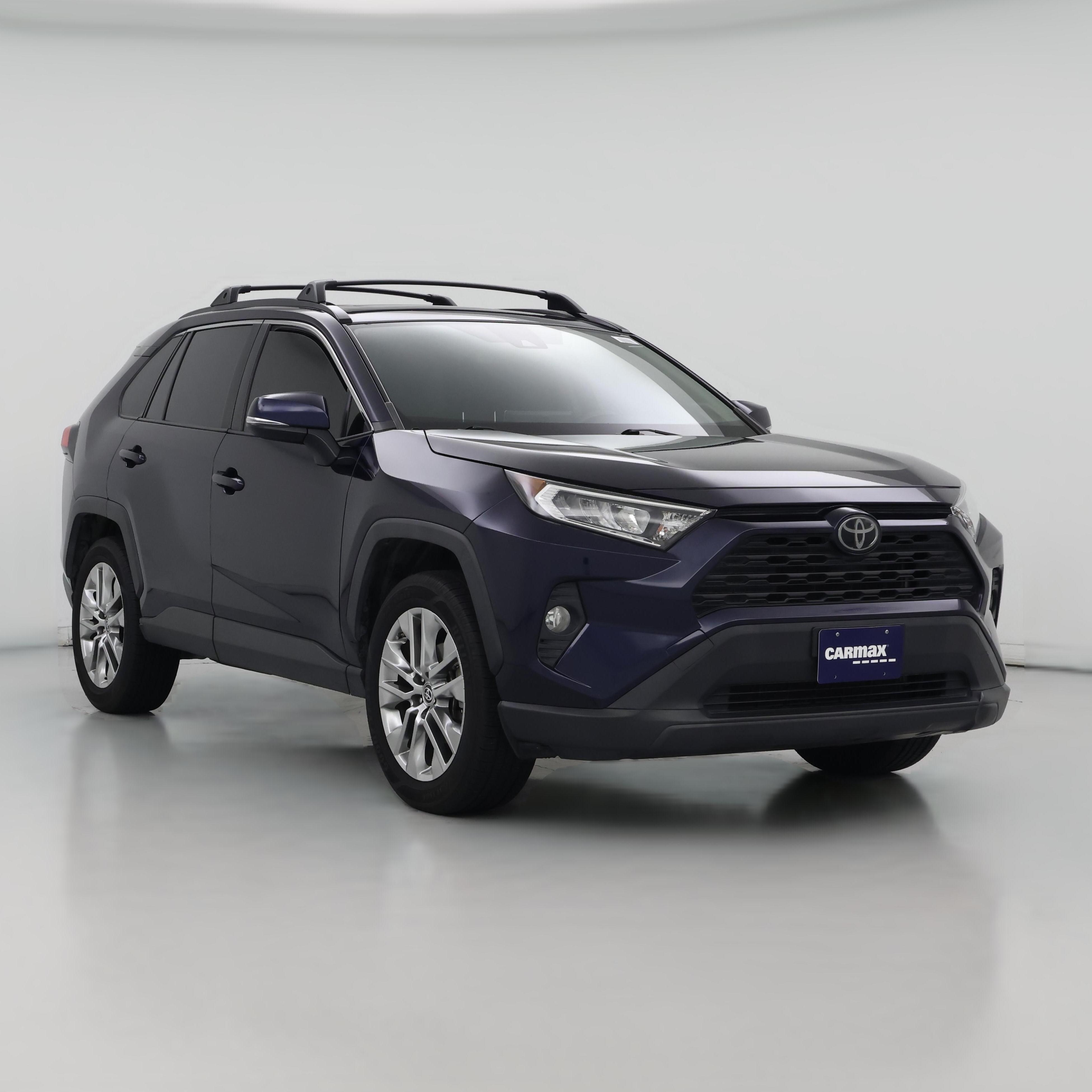 Thumbnail: 2019 Toyota RAV4 - 1