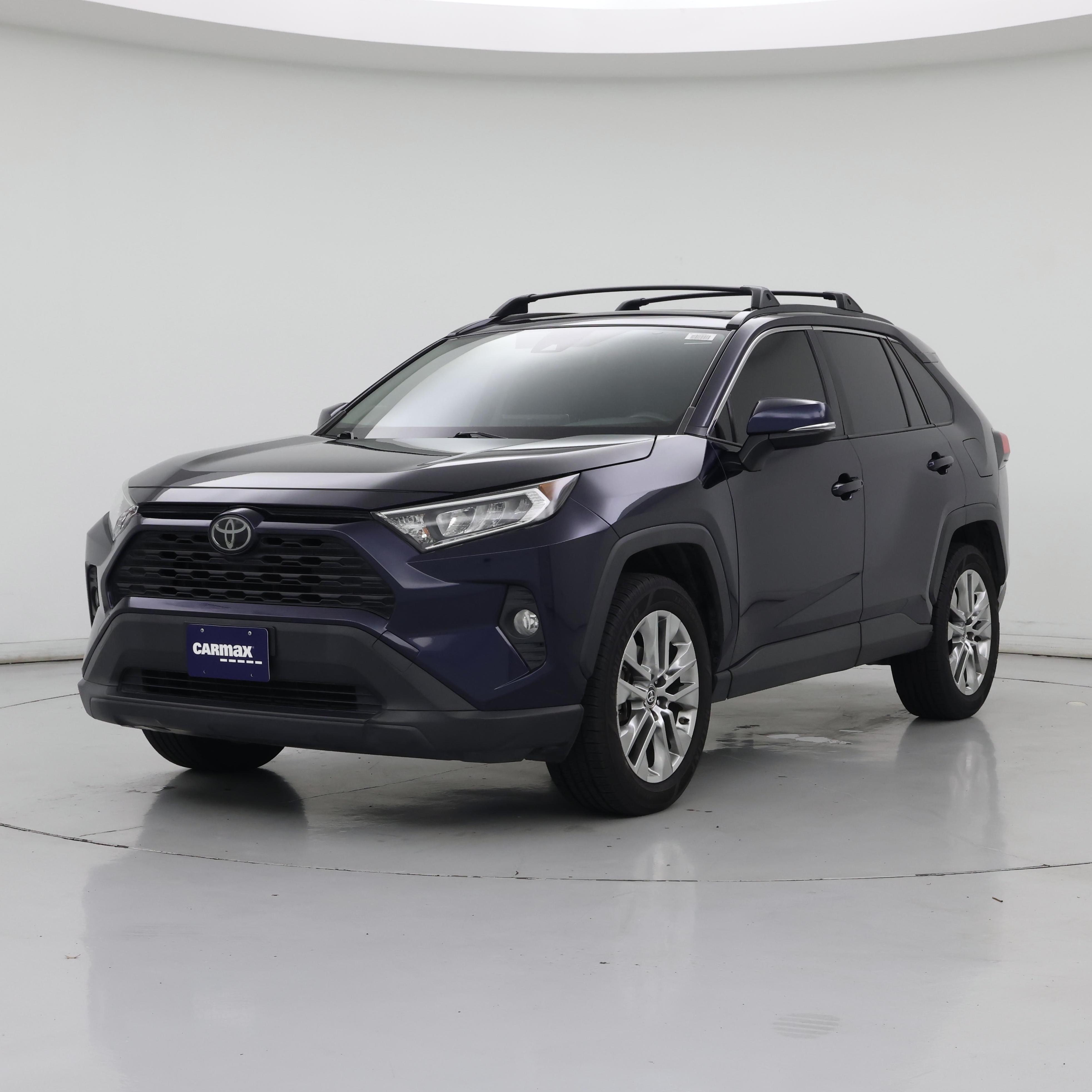 Thumbnail: 2019 Toyota RAV4 - 4