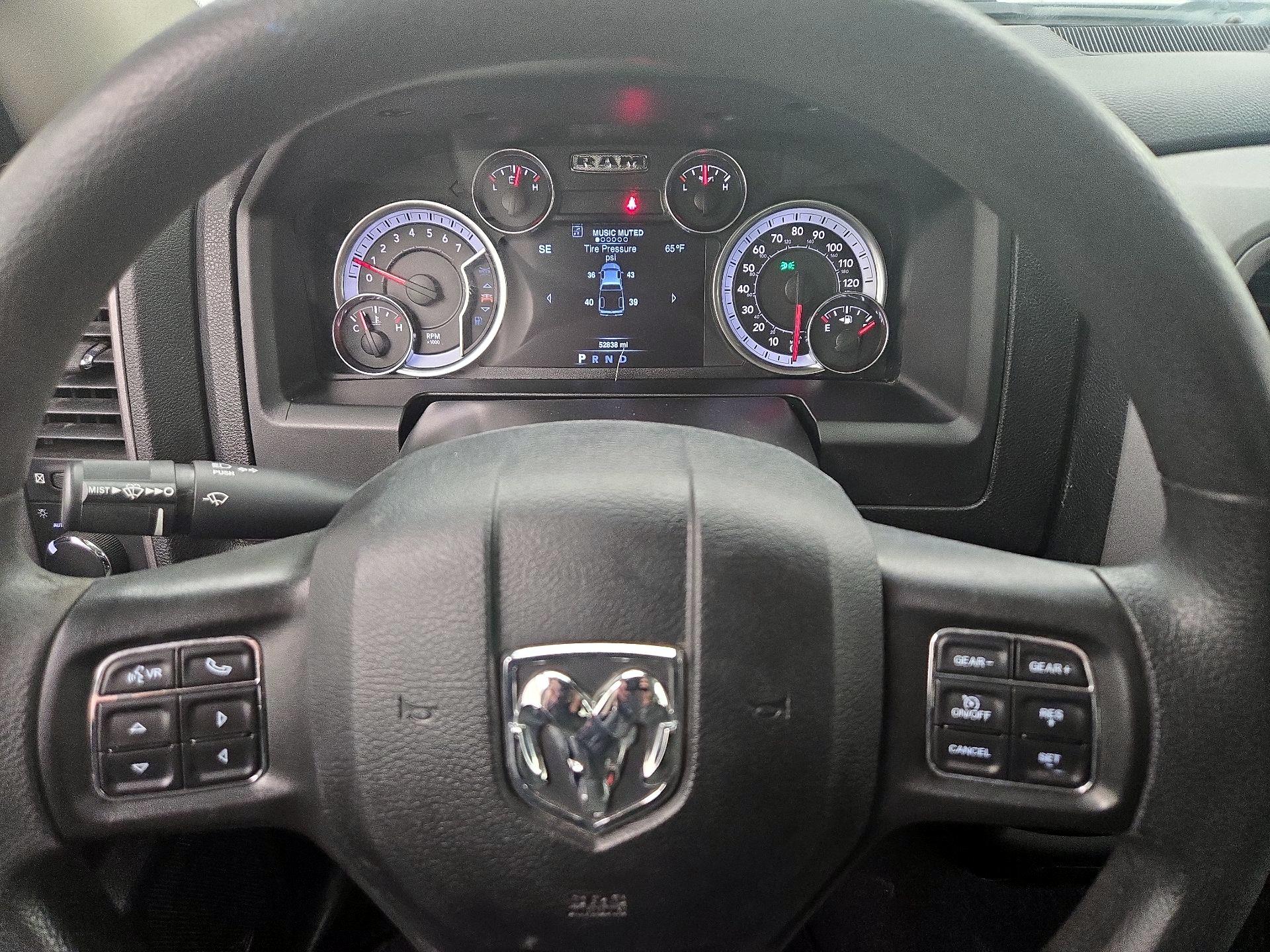 Thumbnail: 2021 RAM 1500 Classic - 10