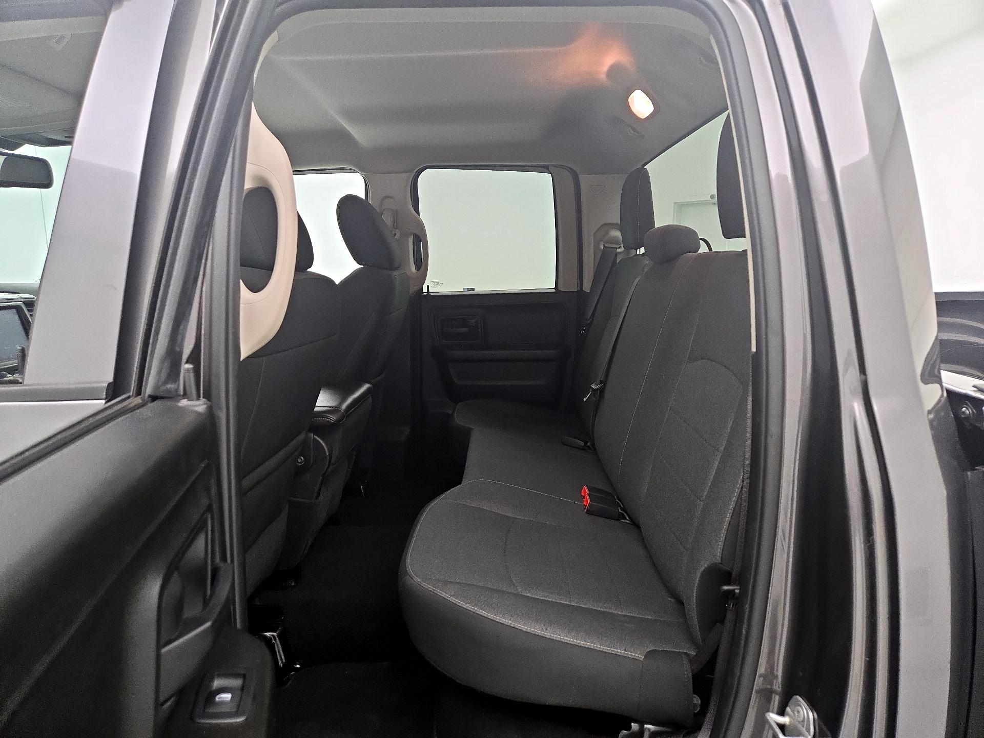 Thumbnail: 2021 RAM 1500 Classic - 20