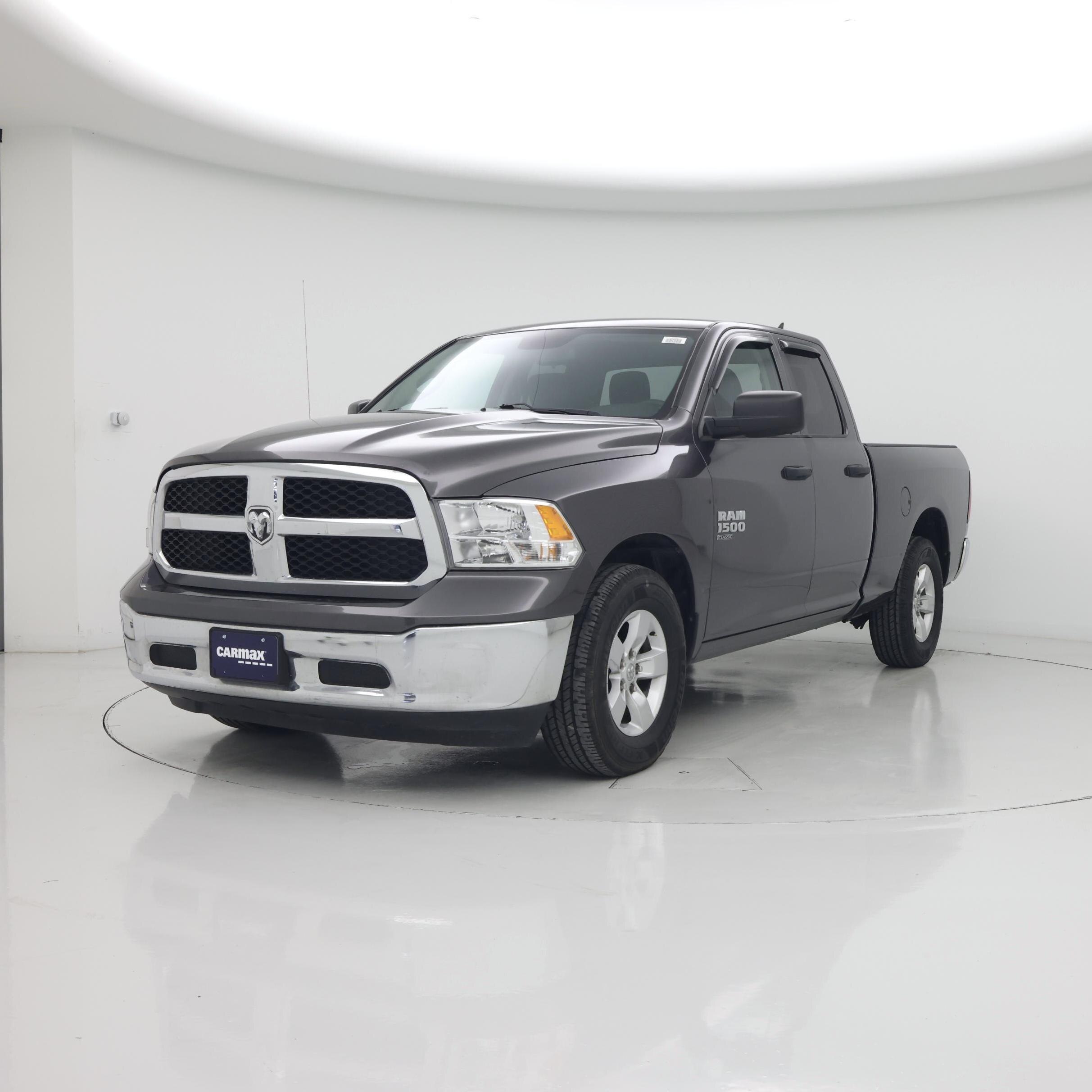 Thumbnail: 2021 RAM 1500 Classic - 4