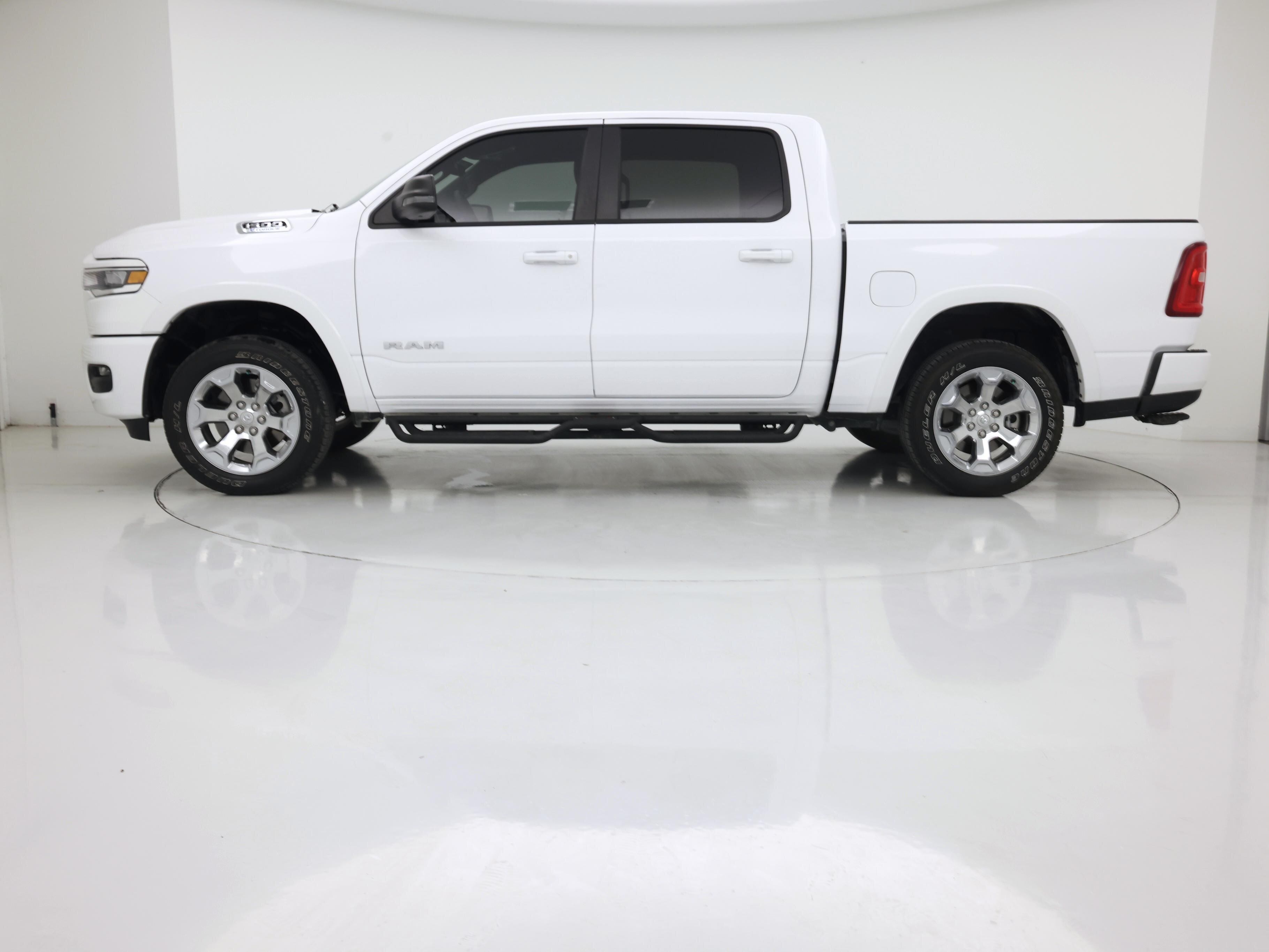 Thumbnail: 2025 RAM 1500 - 3