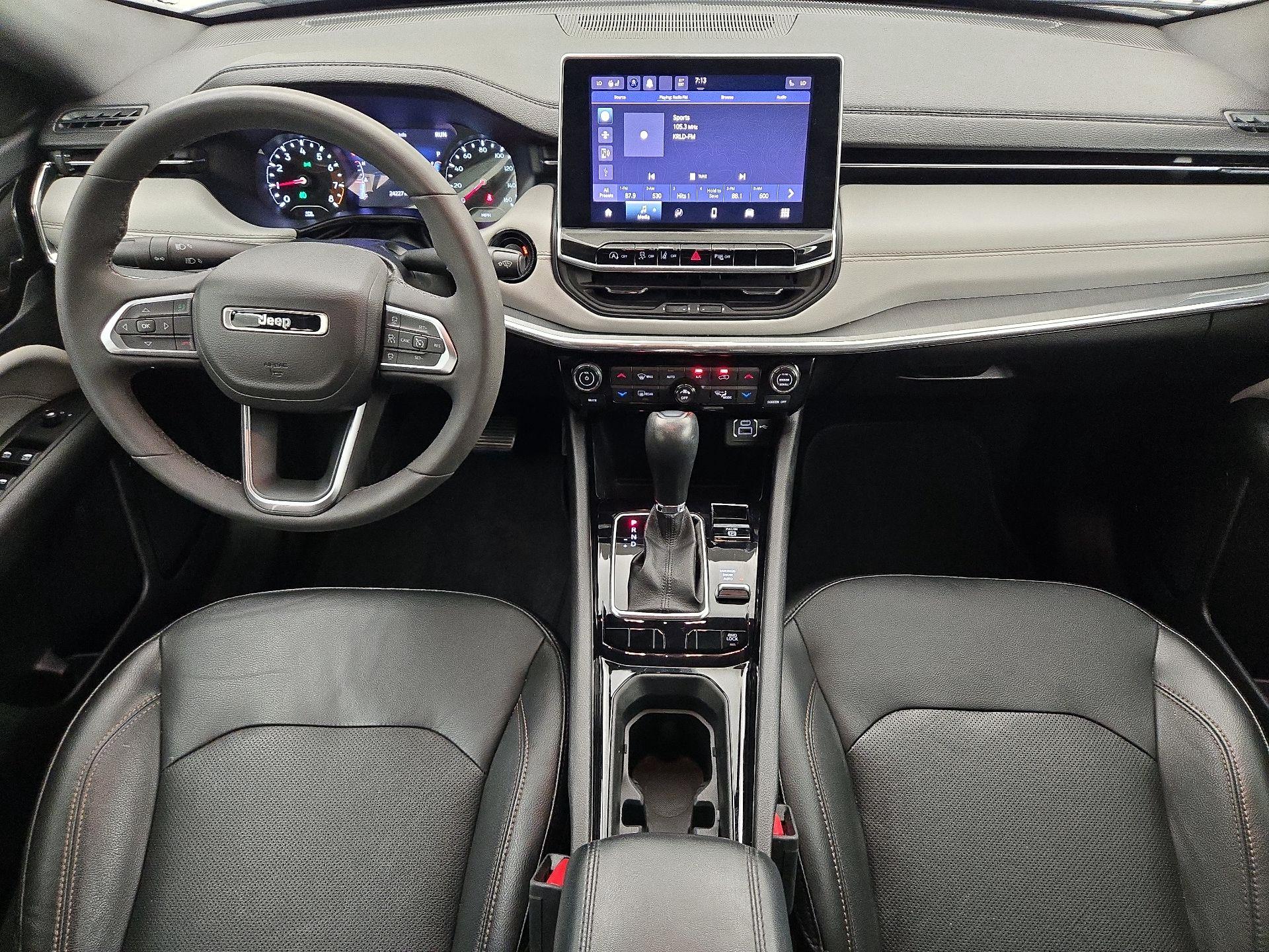 Thumbnail: 2023 Jeep Compass - 9