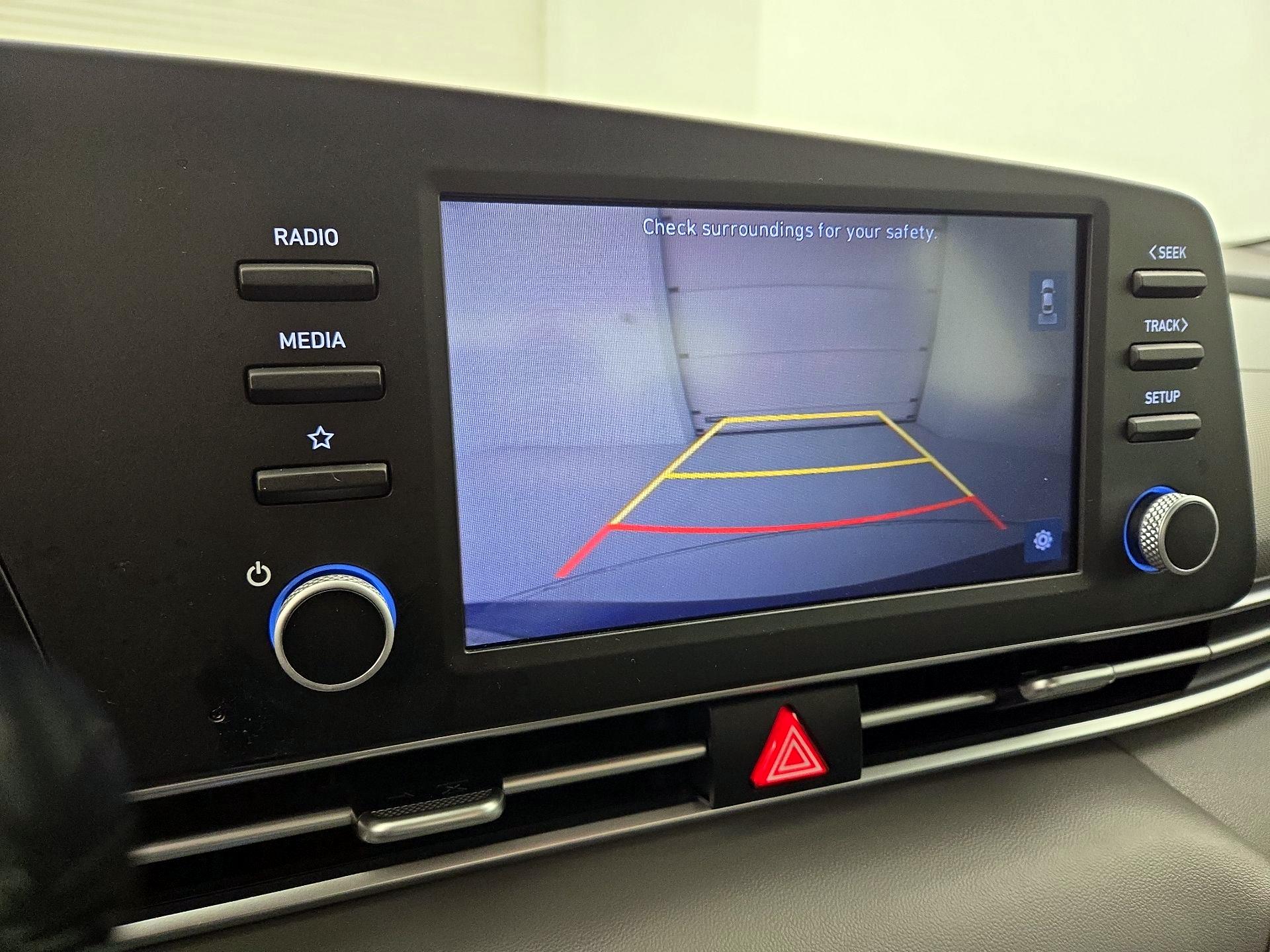 Thumbnail: 2022 Hyundai Elantra - 13