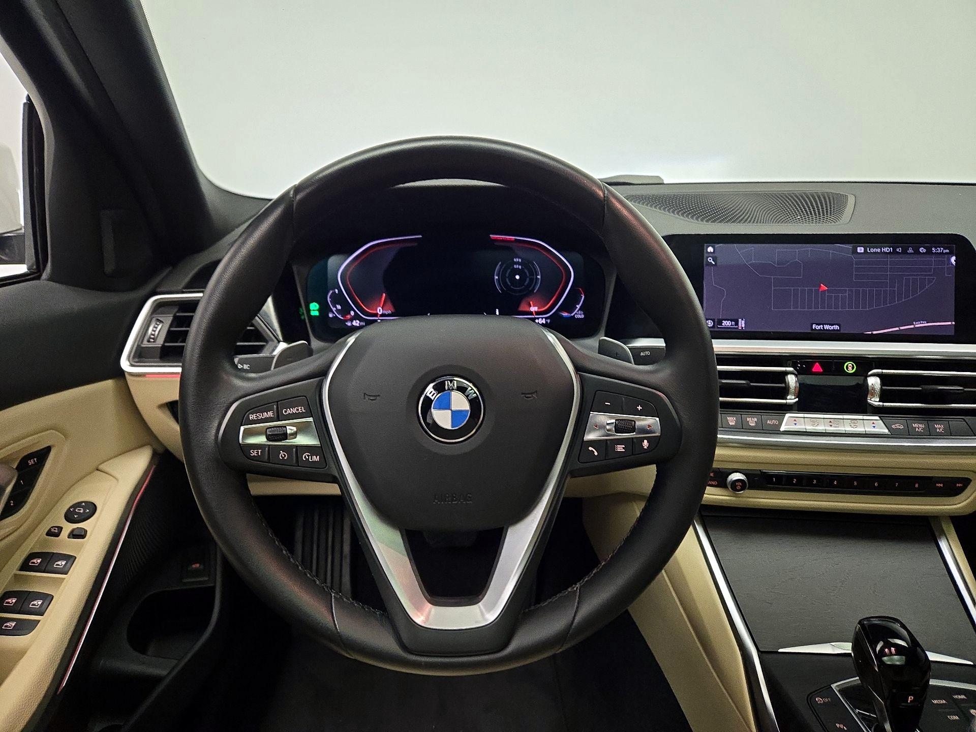 Thumbnail: 2022 BMW 3 Series - 10