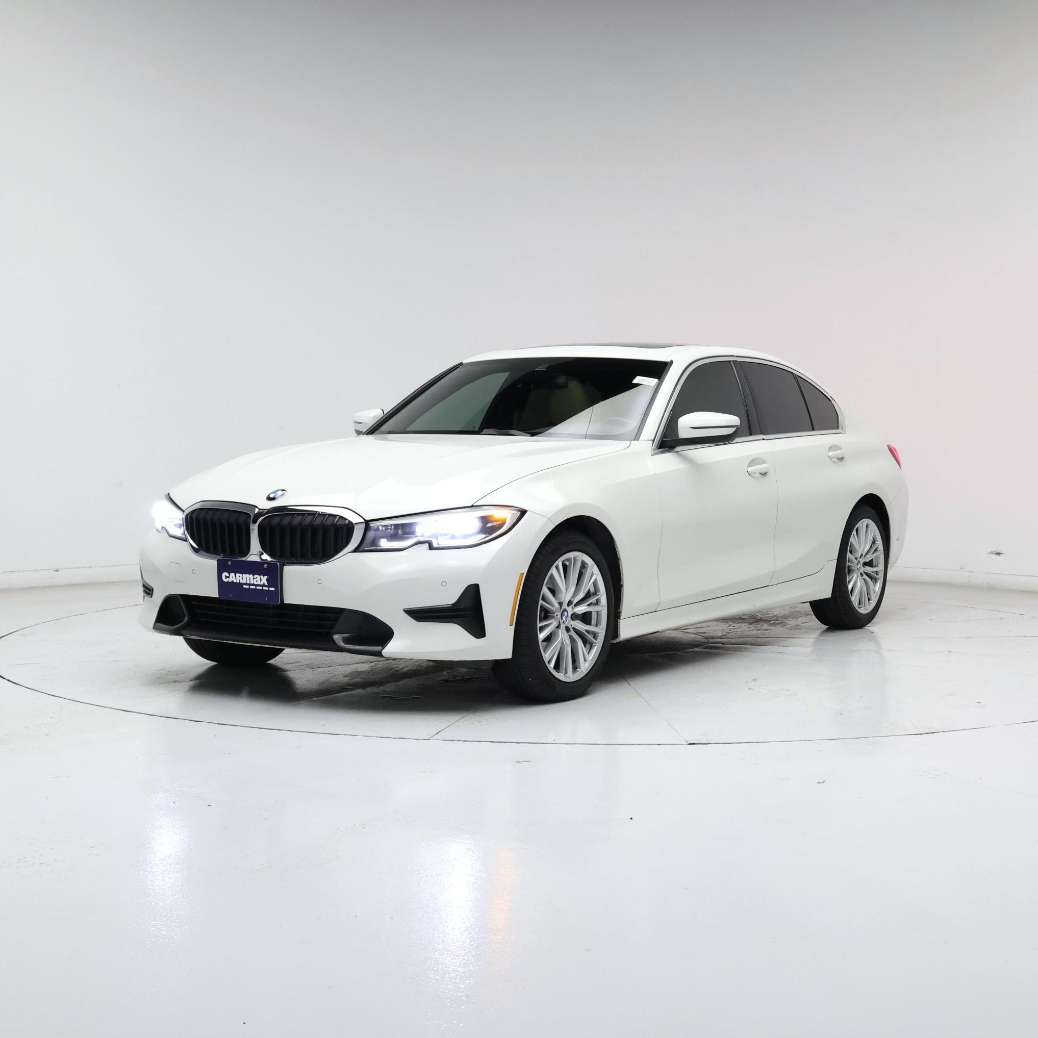 Thumbnail: 2022 BMW 3 Series - 4