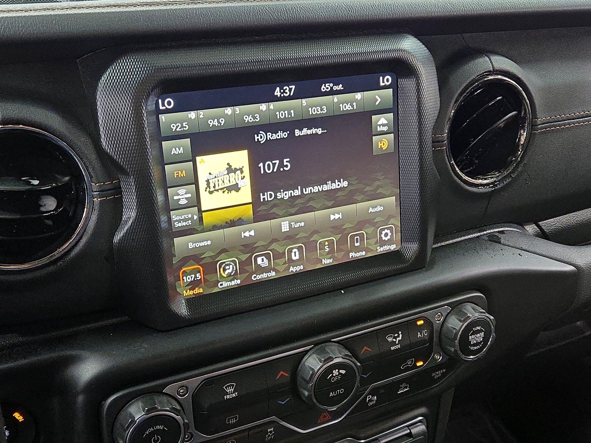 Thumbnail: 2022 Jeep Gladiator - 16