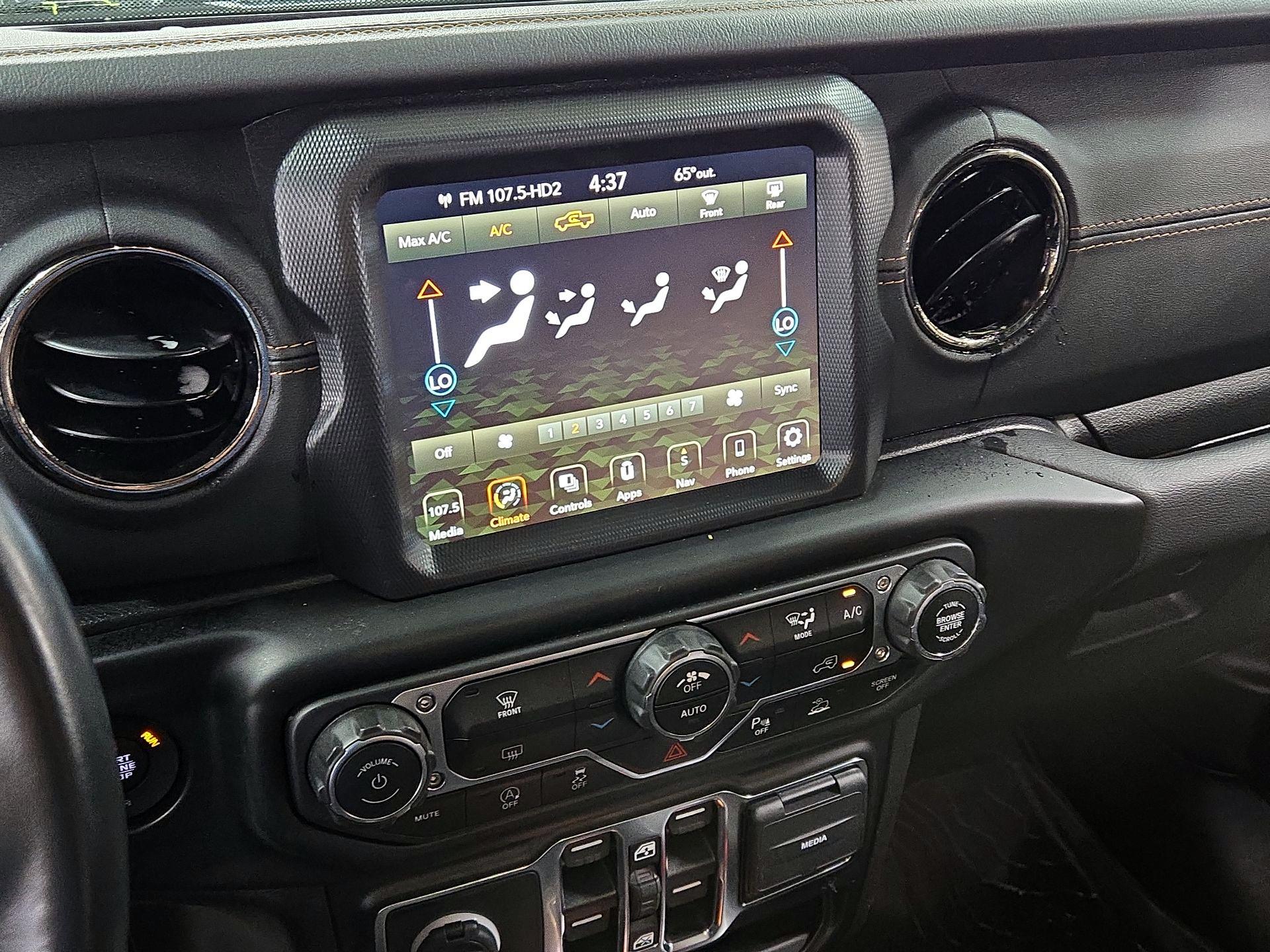 Thumbnail: 2022 Jeep Gladiator - 17