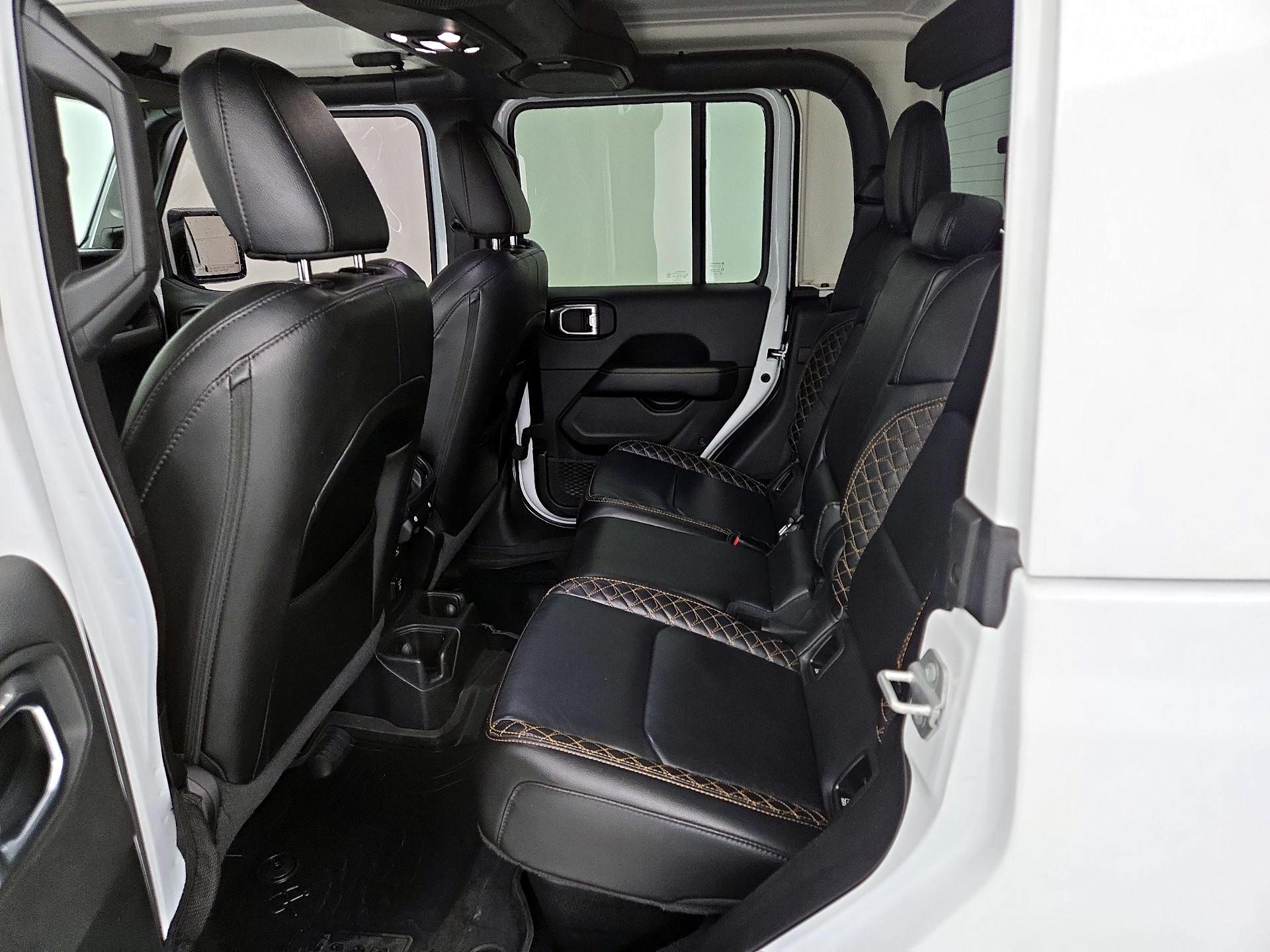 Thumbnail: 2022 Jeep Gladiator - 20