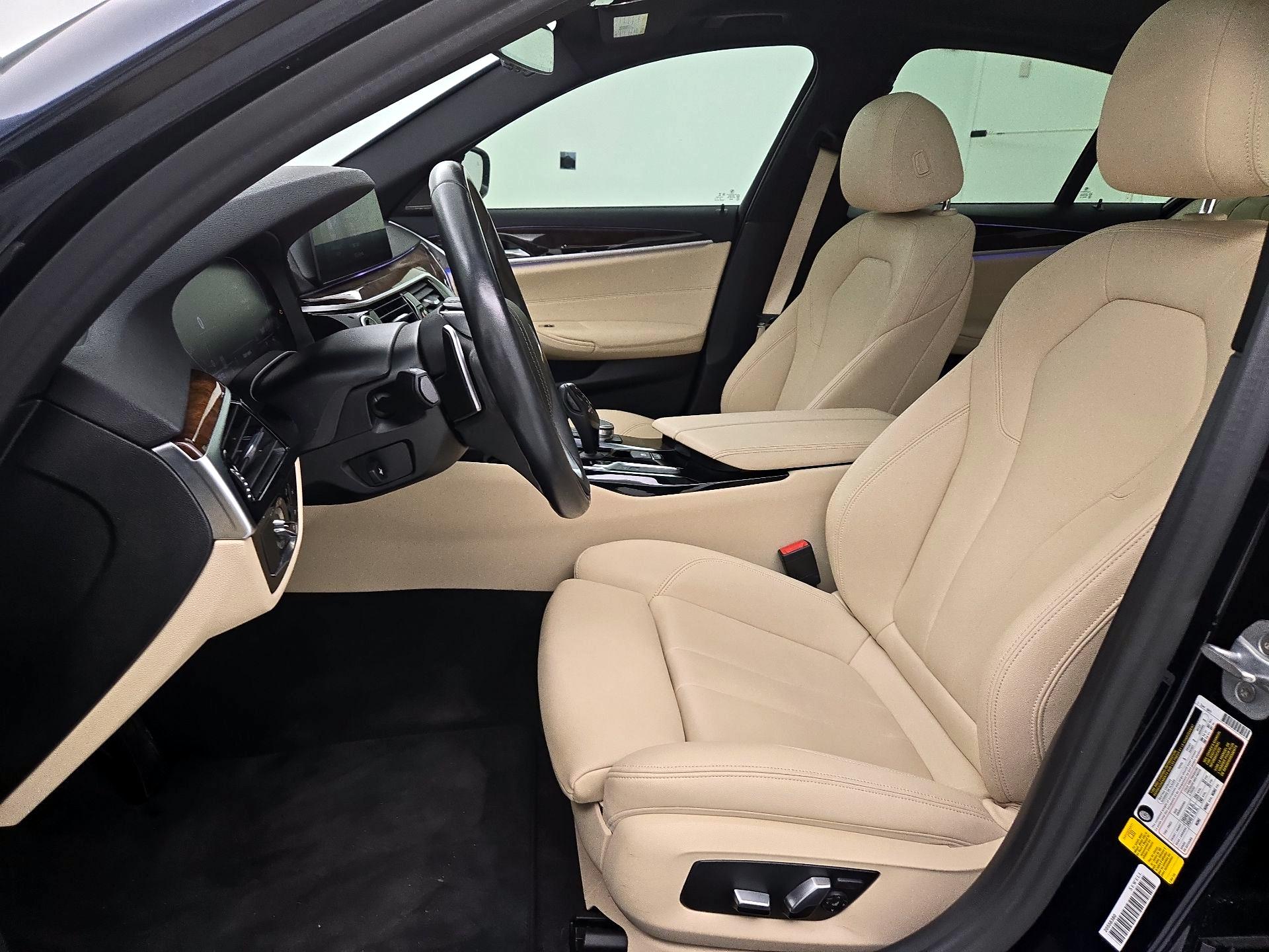 Thumbnail: 2020 BMW 5 Series - 11