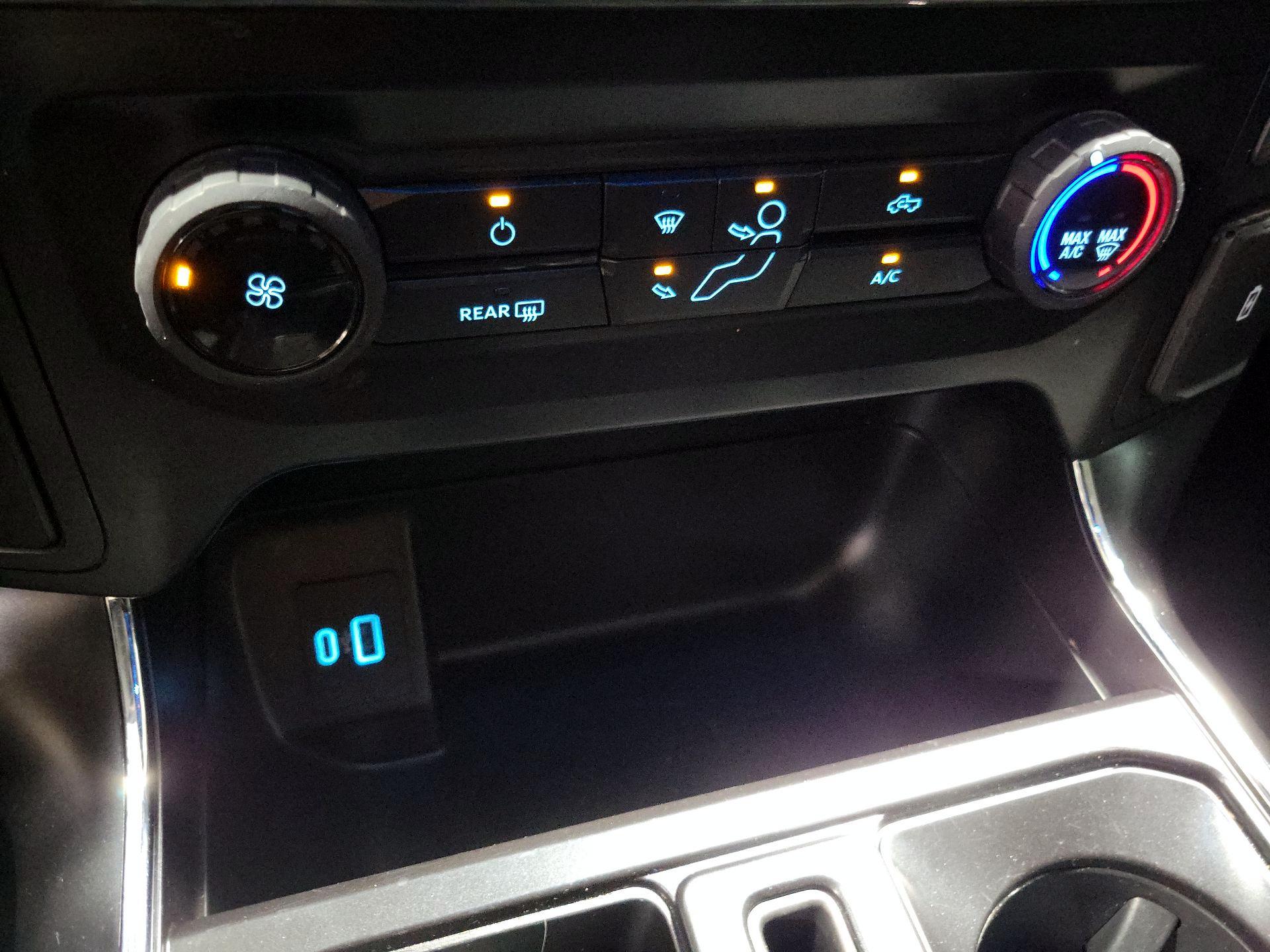 Thumbnail: 2022 Ford F-150 - 17