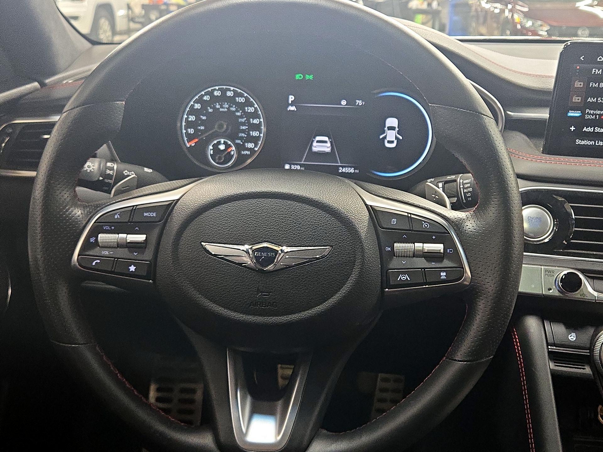 Thumbnail: 2023 Genesis G70 - 10