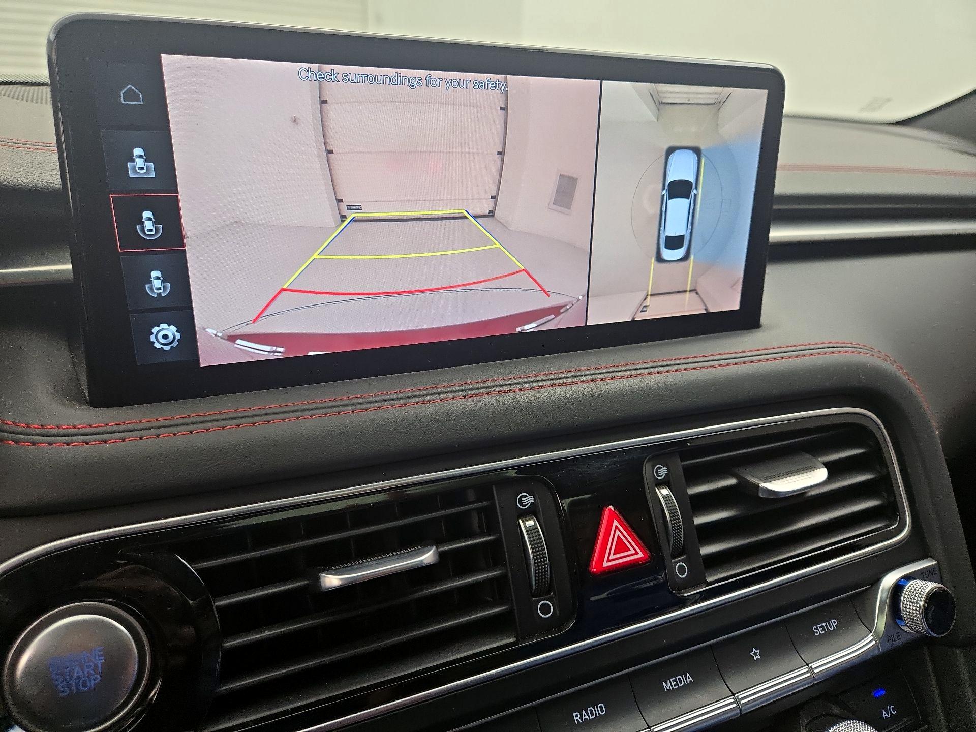 Thumbnail: 2023 Genesis G70 - 15