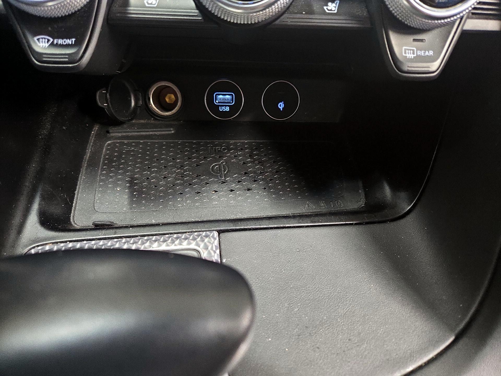 Thumbnail: 2023 Genesis G70 - 19