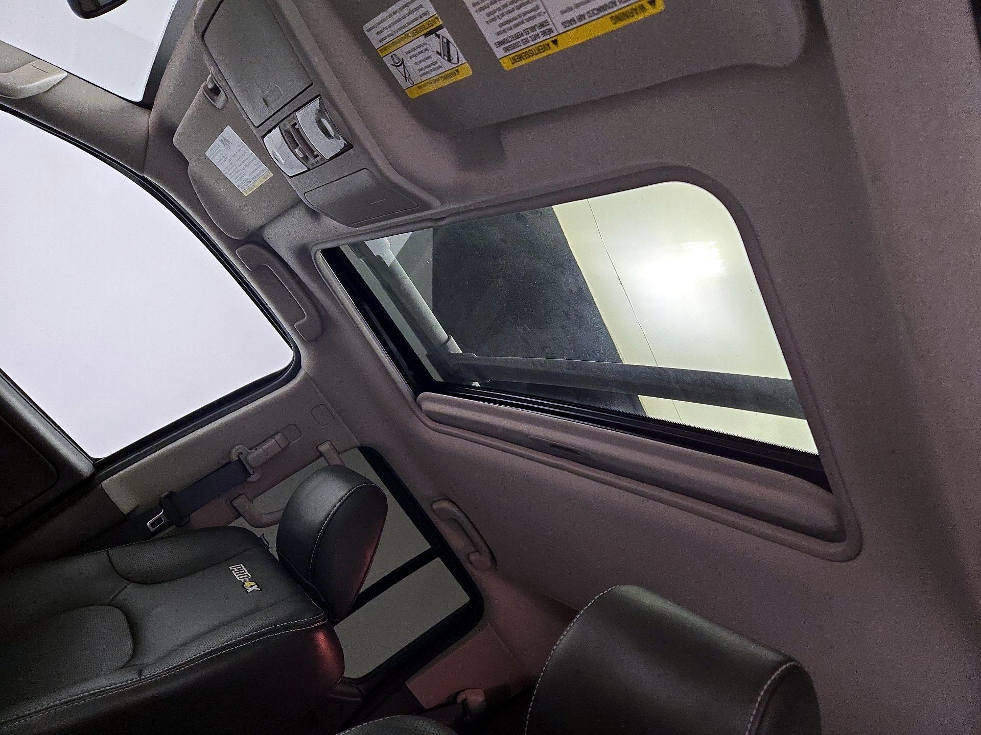 Thumbnail: 2020 Nissan Frontier - 20