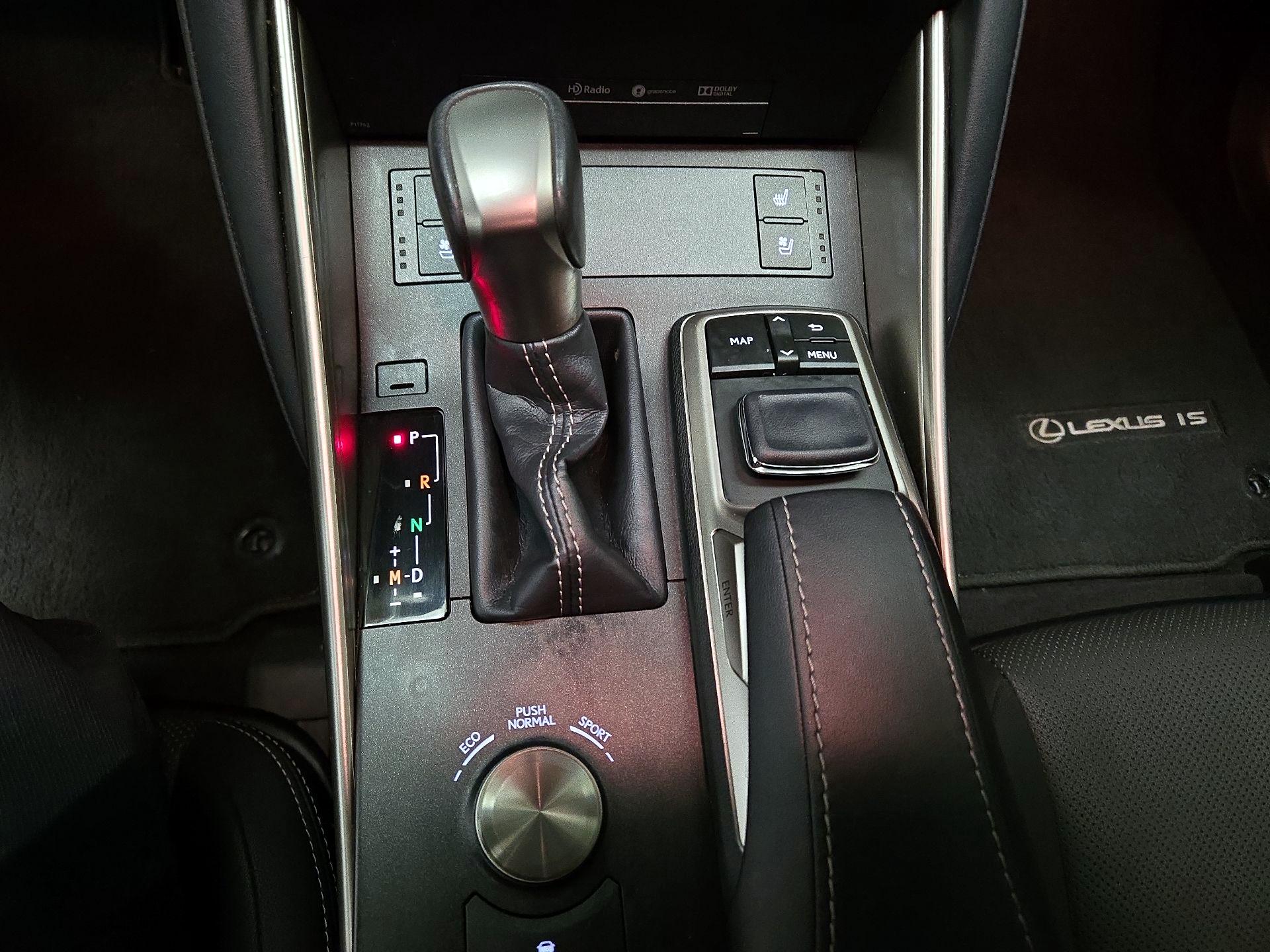 Thumbnail: 2020 Lexus IS - 18