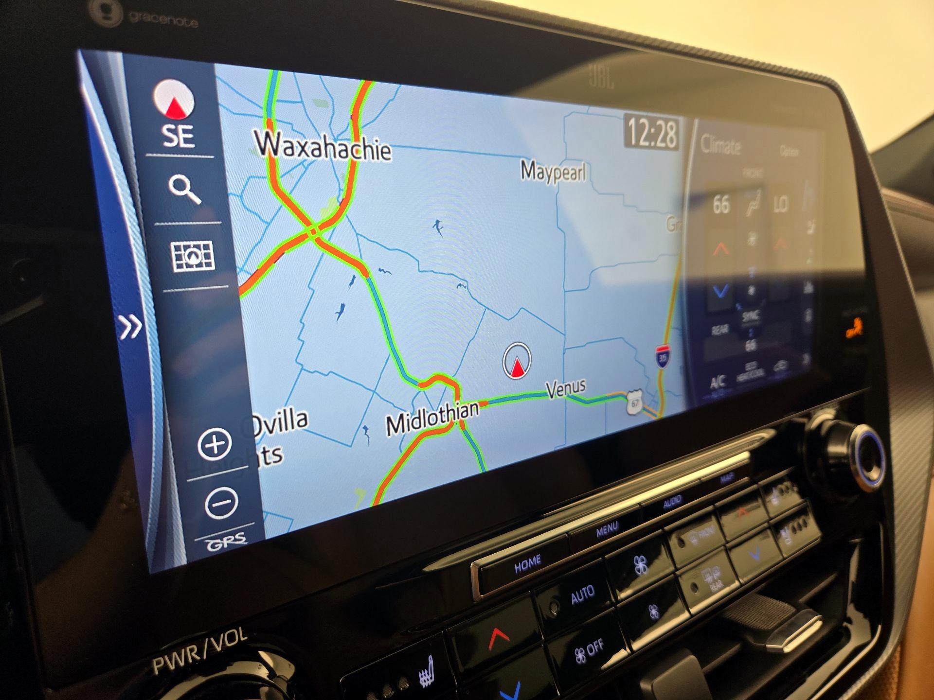 Thumbnail: 2021 Toyota Highlander - 14