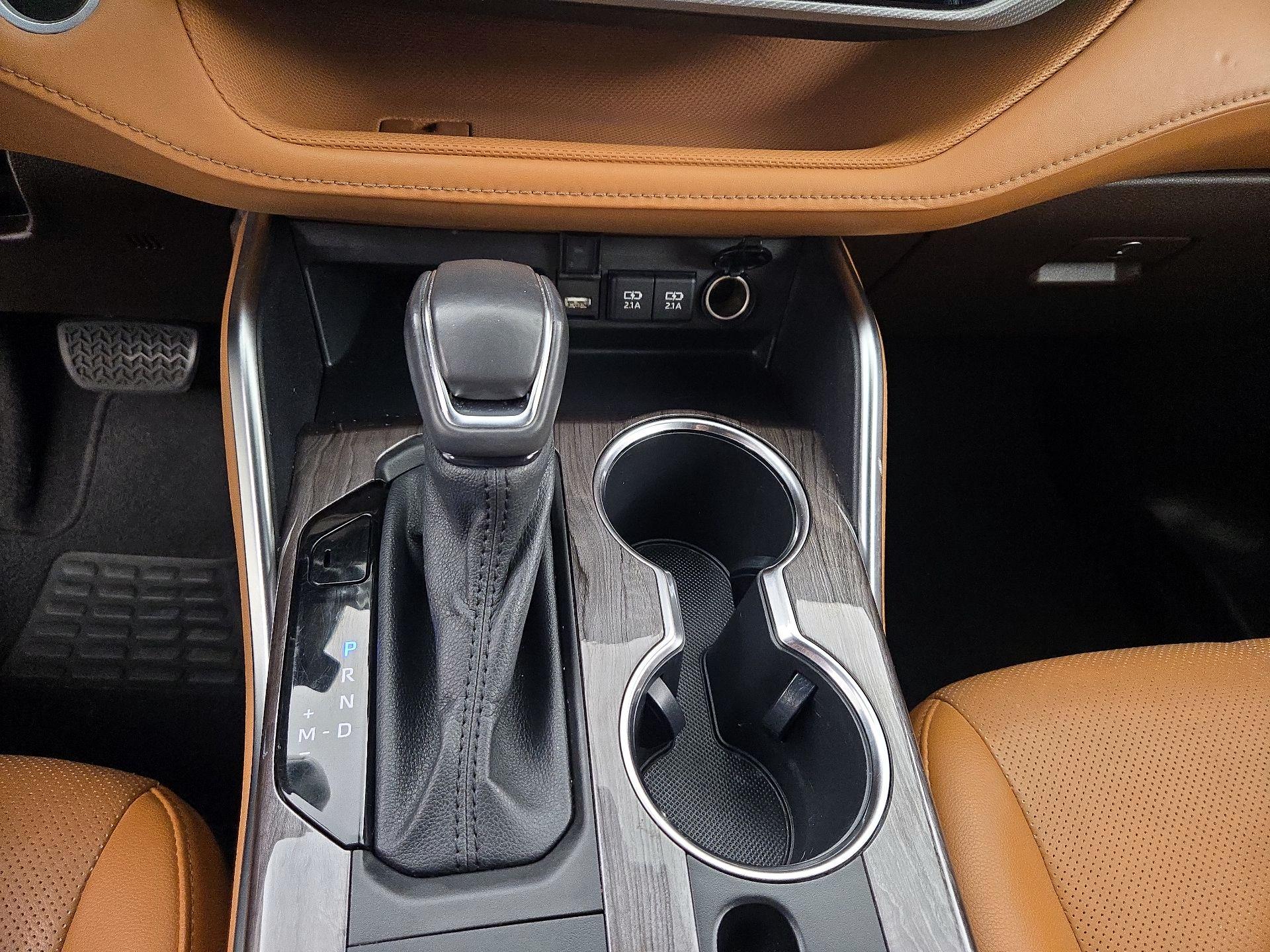 Thumbnail: 2021 Toyota Highlander - 18