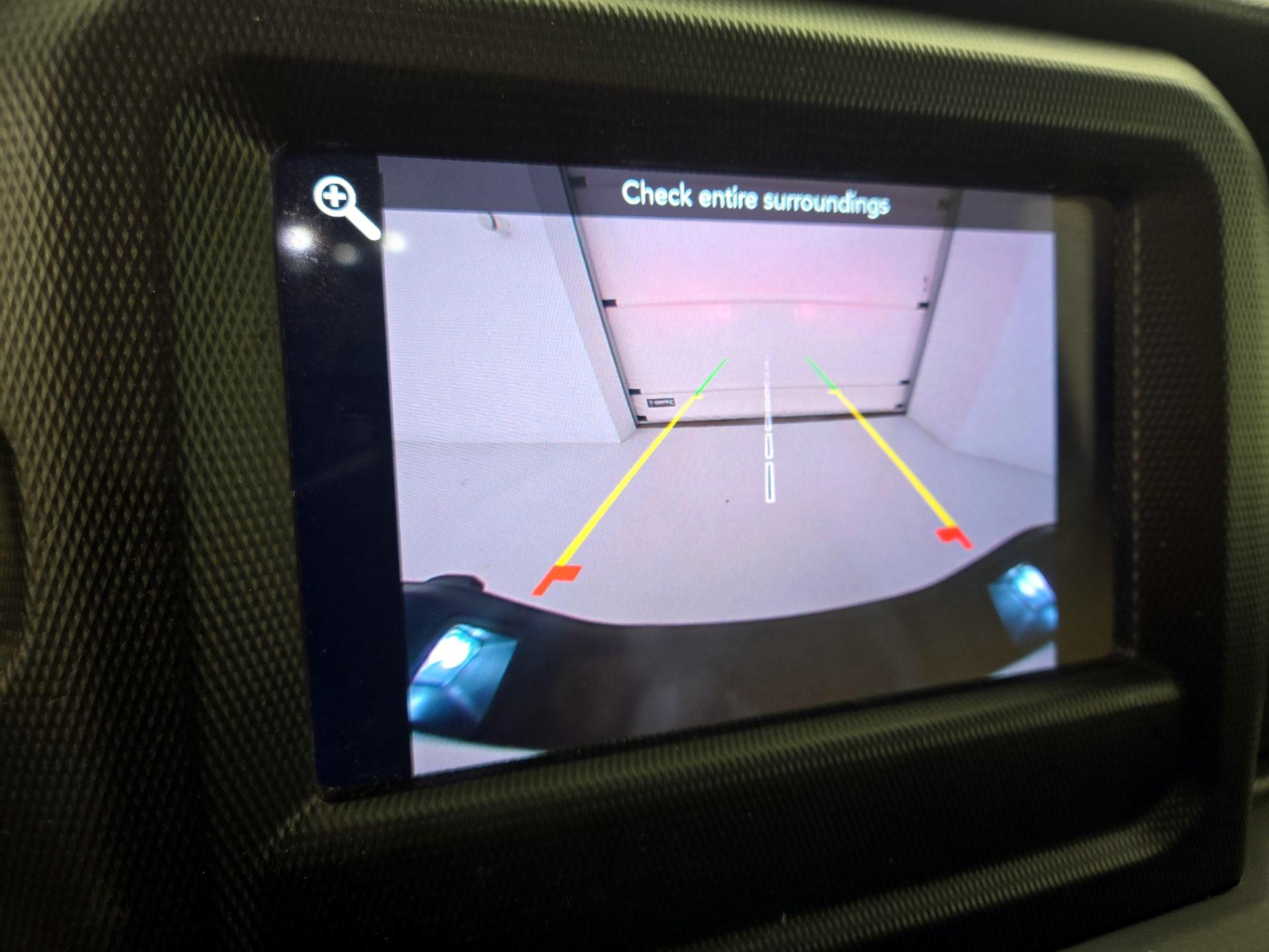 Thumbnail: 2022 Jeep Gladiator - 14