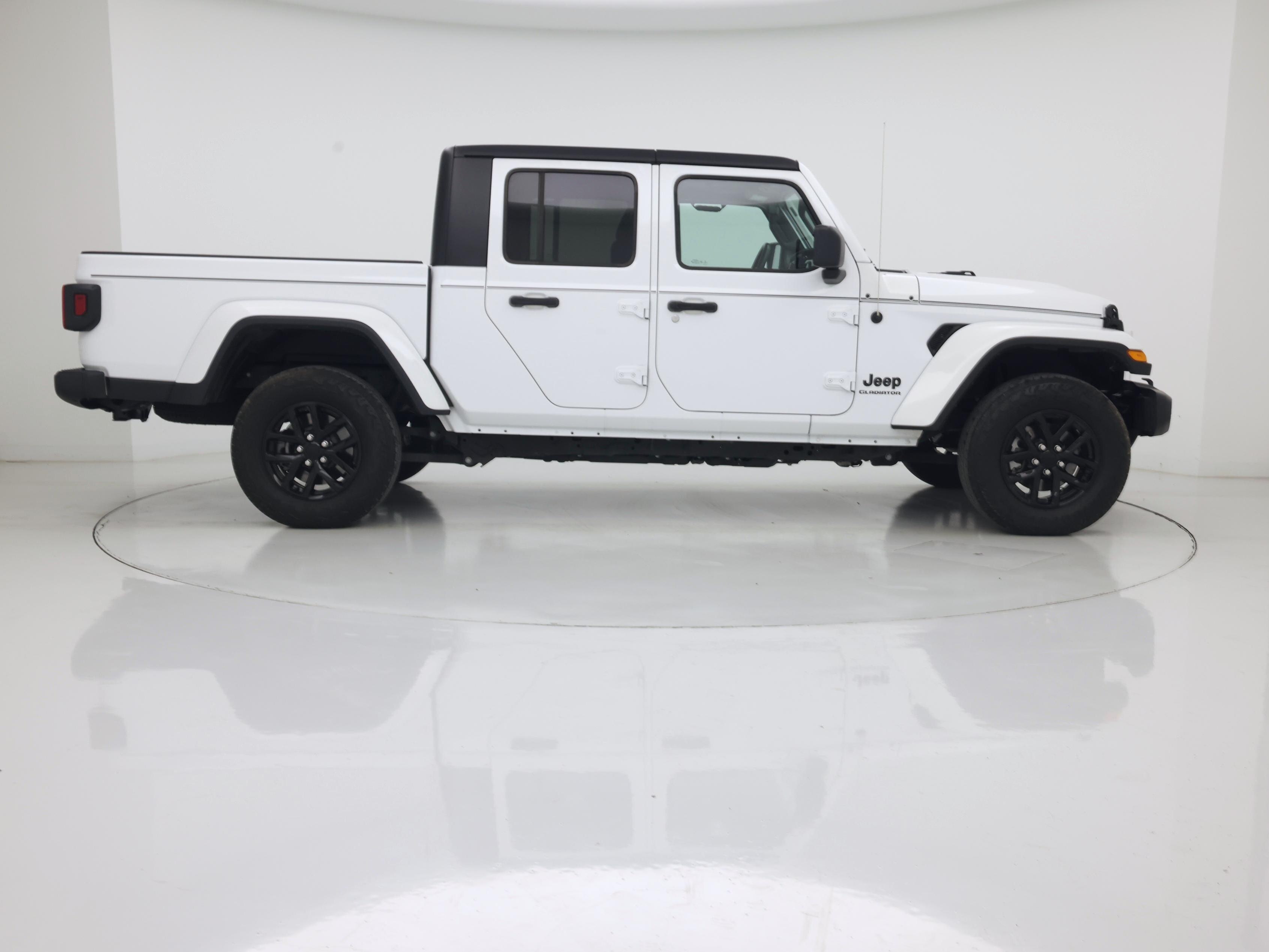 Thumbnail: 2022 Jeep Gladiator - 7