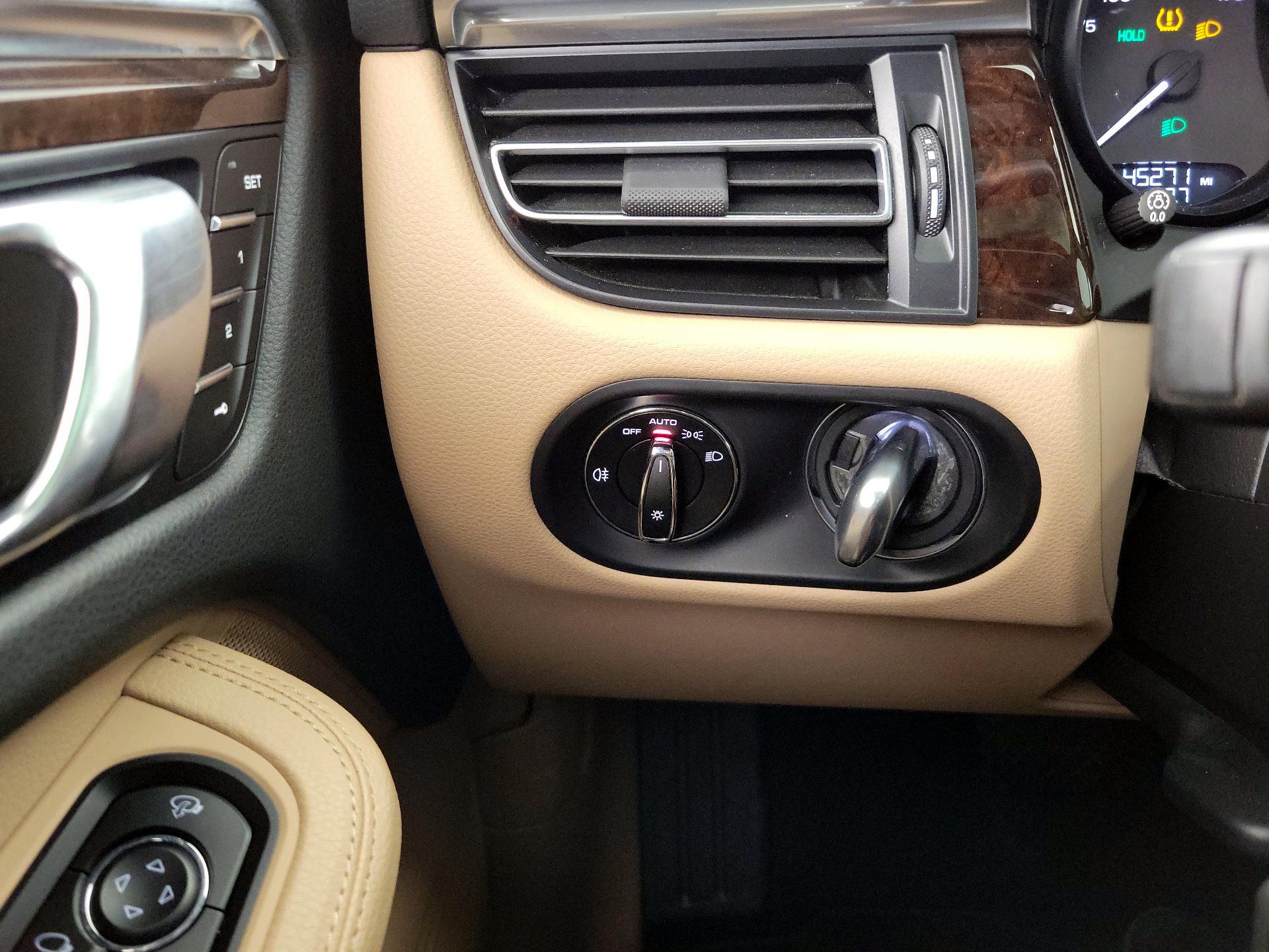 Thumbnail: 2023 Porsche Macan - 13