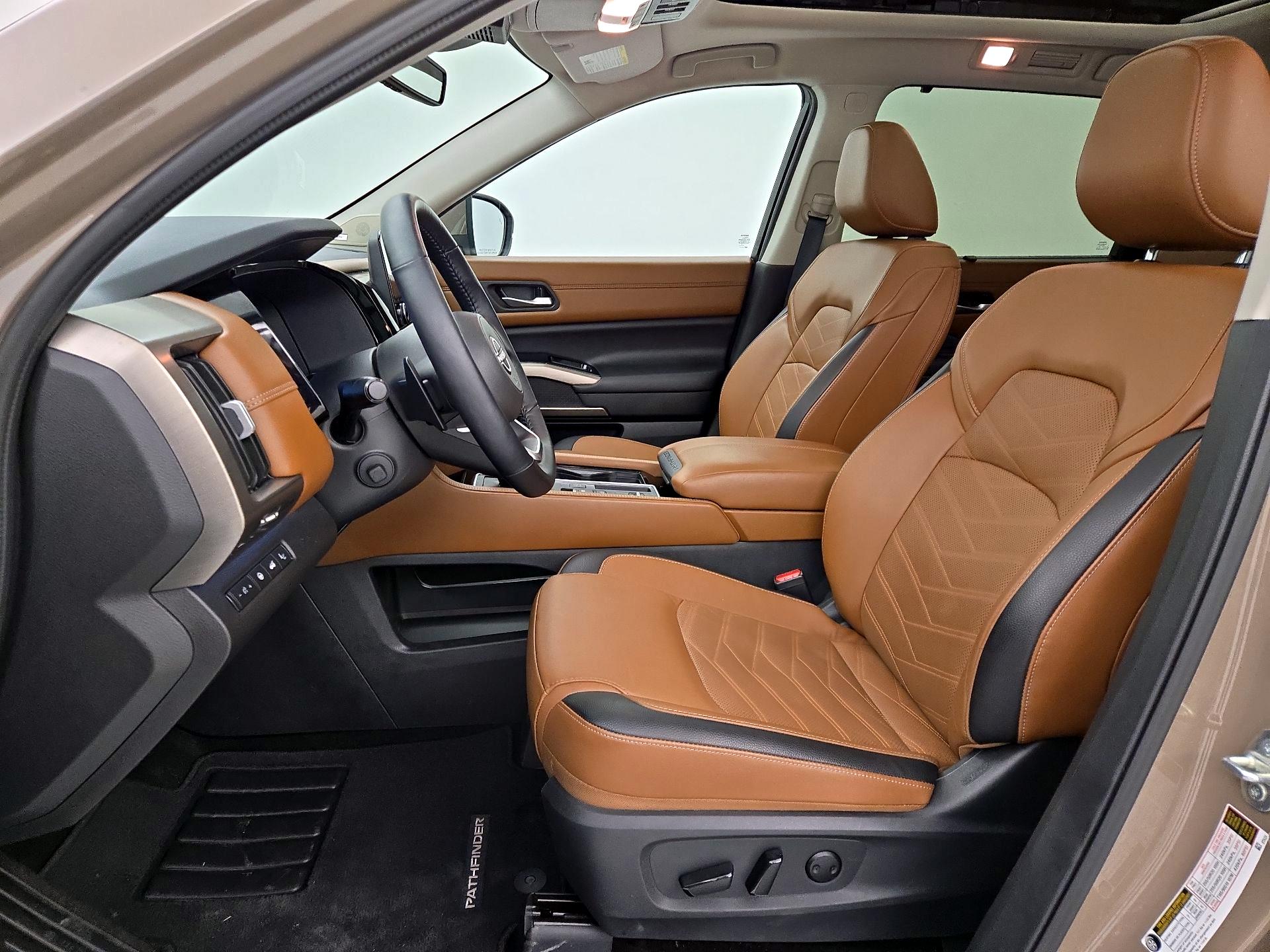 Thumbnail: 2024 Nissan Pathfinder - 11
