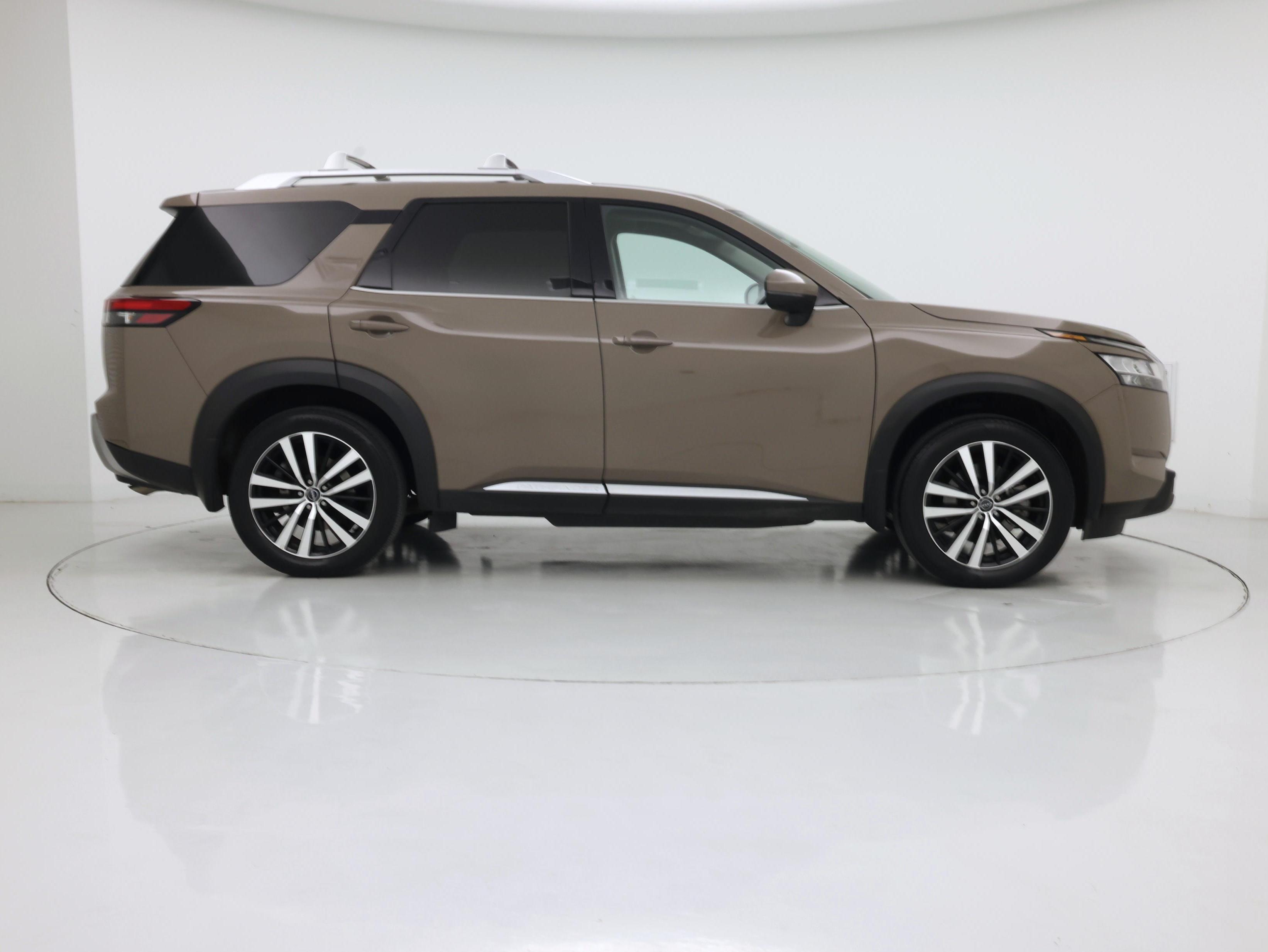 Thumbnail: 2024 Nissan Pathfinder - 7